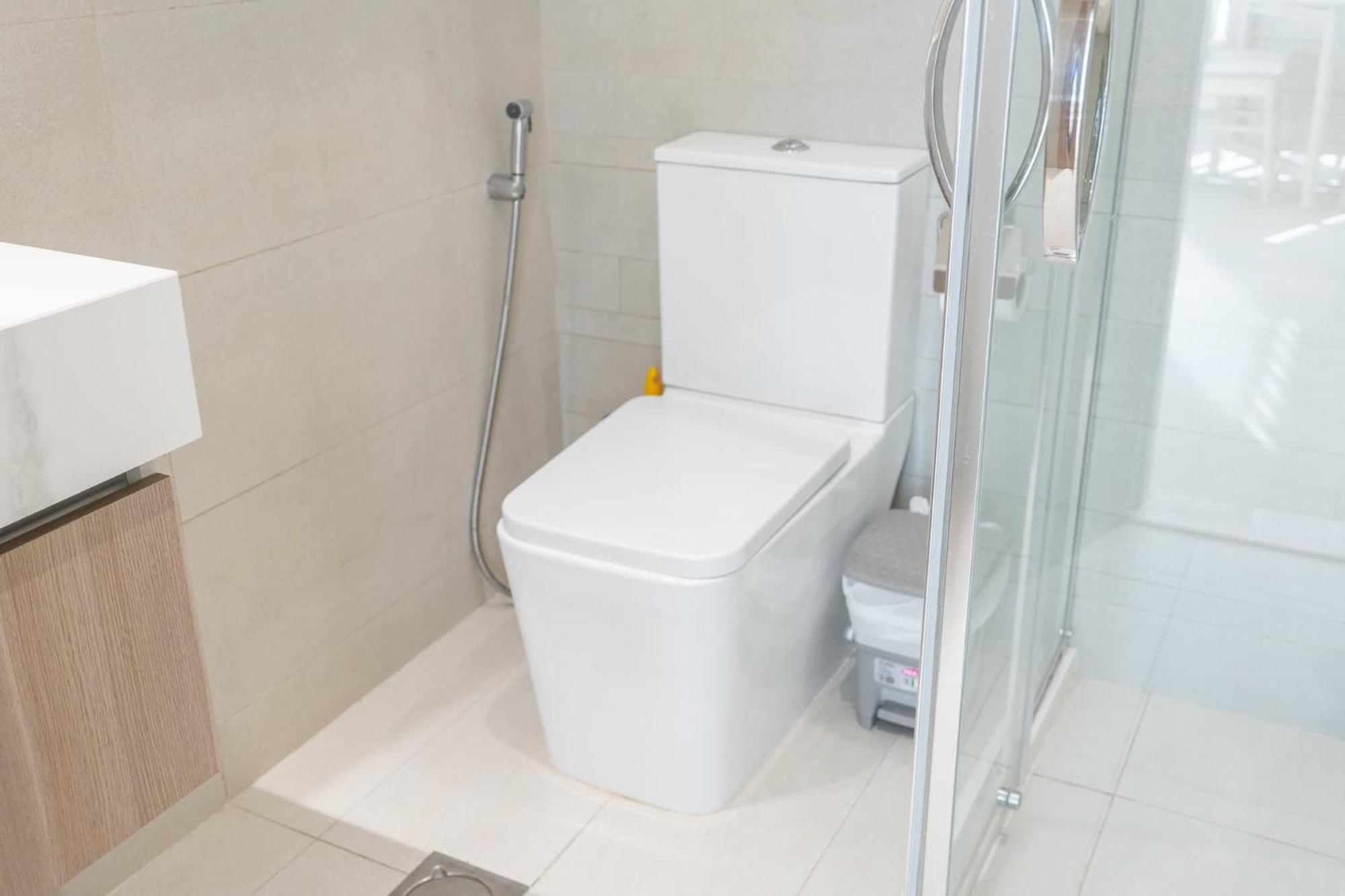Indulging 1 Bedroom In Azizi Riviera 6