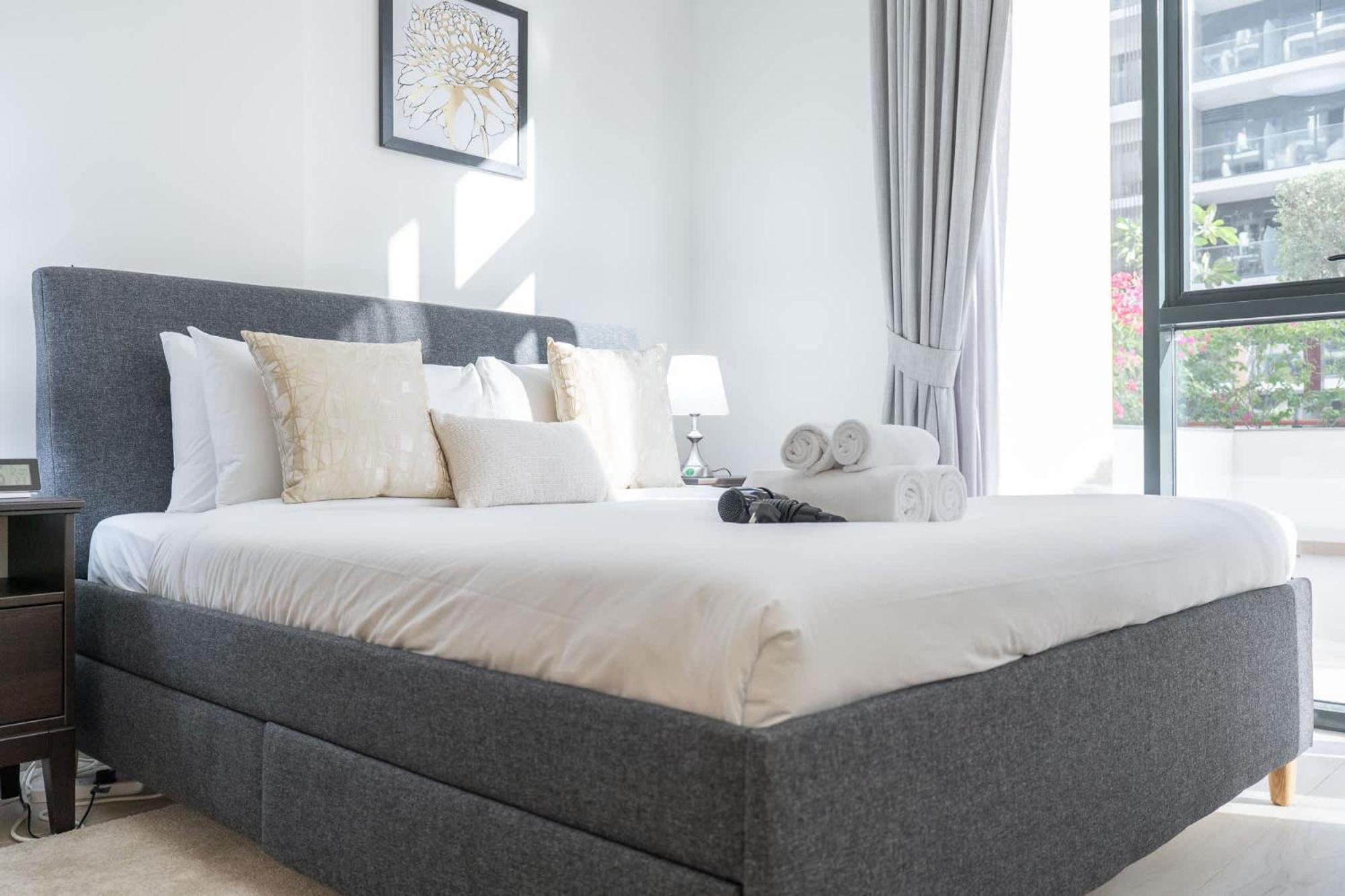 Indulging 1 Bedroom In Azizi Riviera 6 Dubai