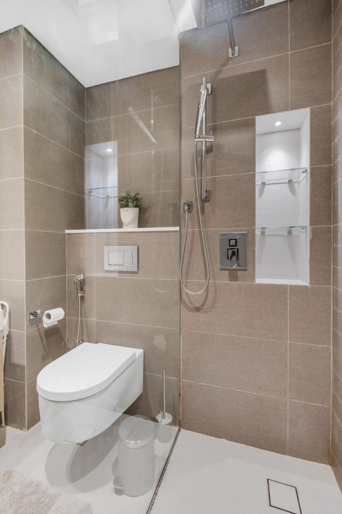 Luxury New Studio Dubai Marina 10Min To The Beach Apartment *