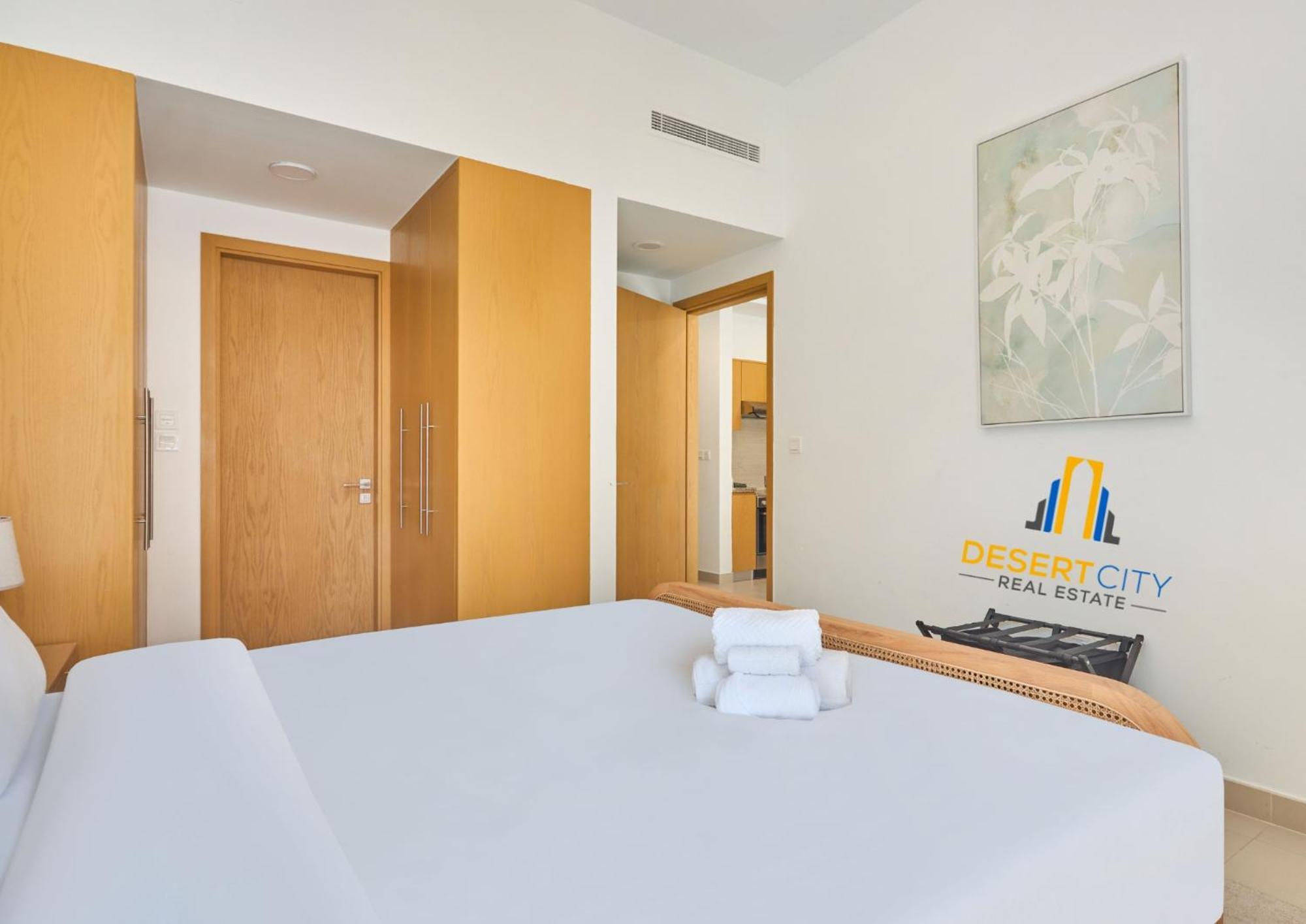 Apartment Fully Furnished 1 Bed In Business Bay, Hosted By Desert *