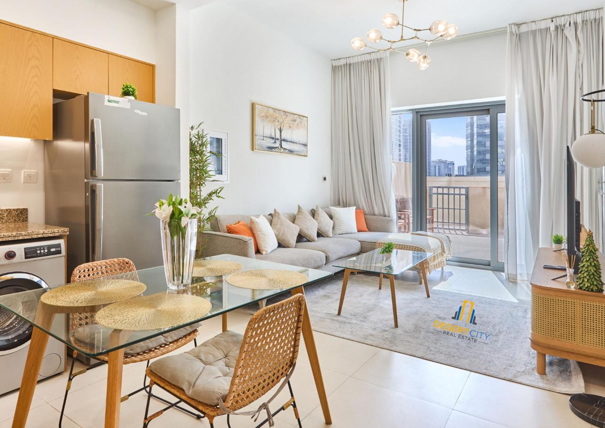 Fully Furnished 1 Bed In Business Bay, Hosted By Desert