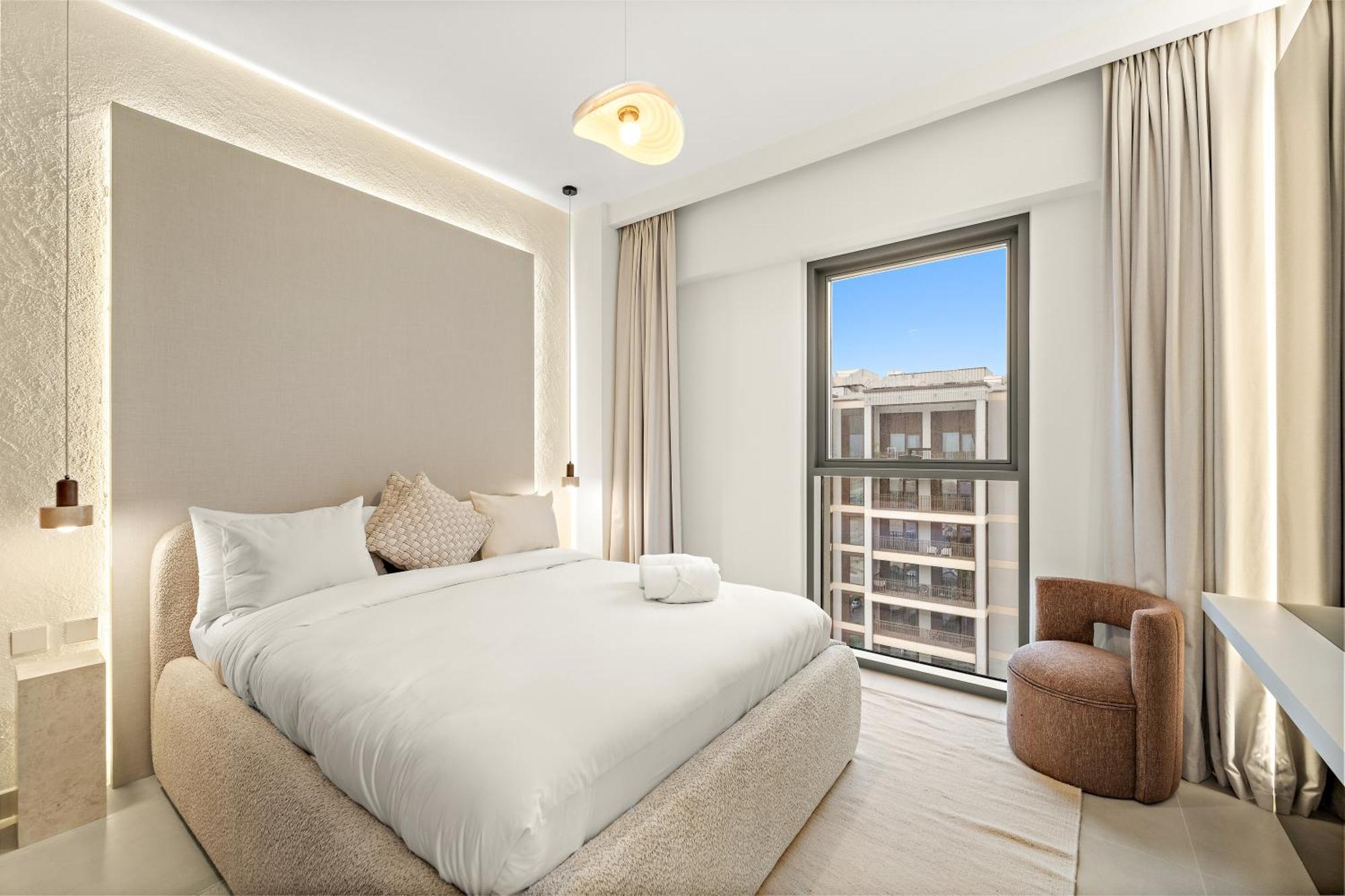 Apartment Luxe 1br In Orchid Creek With Balcony Pool & Gym