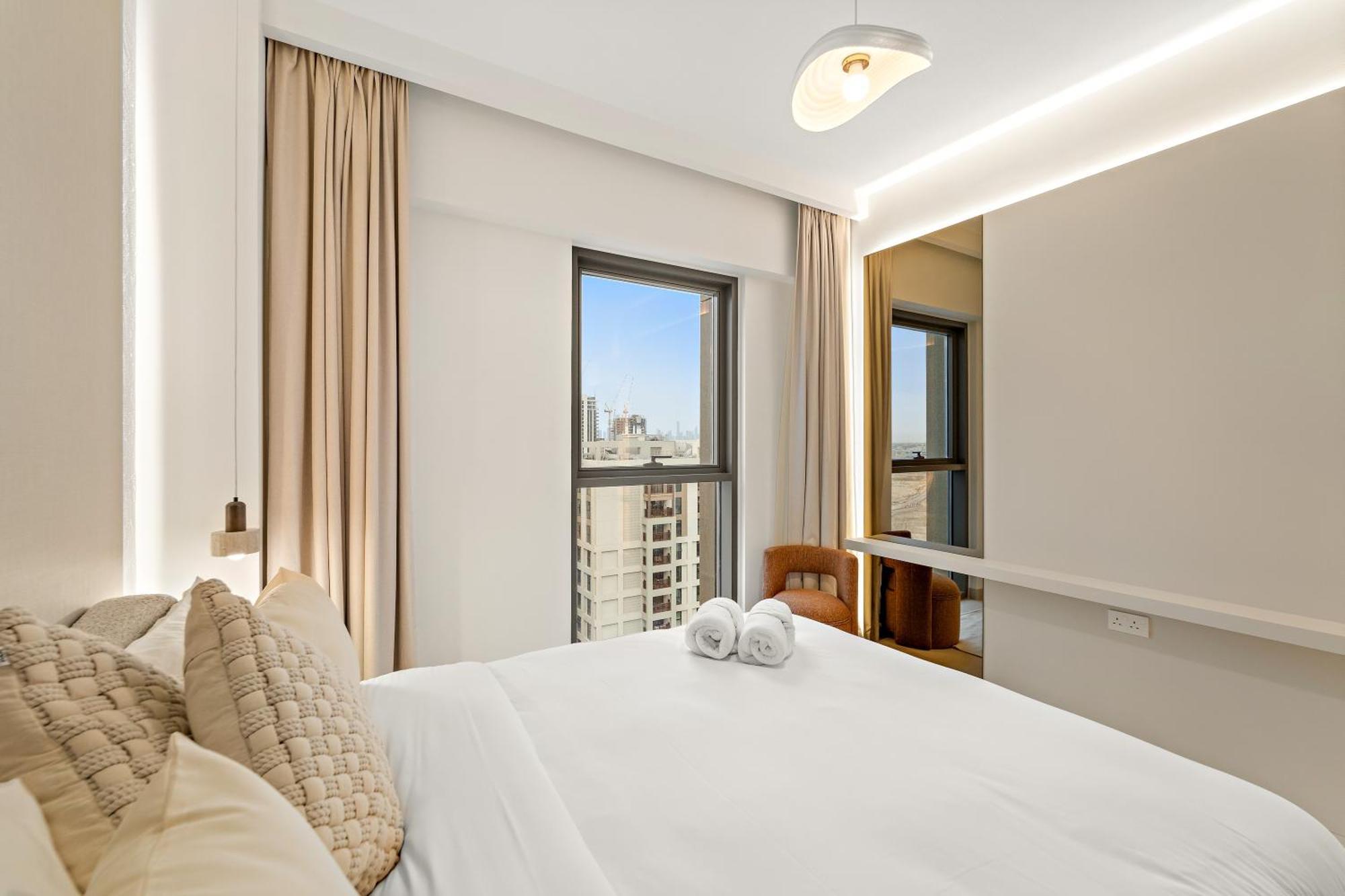 Luxe 1br In Orchid Creek With Balcony Pool & Gym Dubai