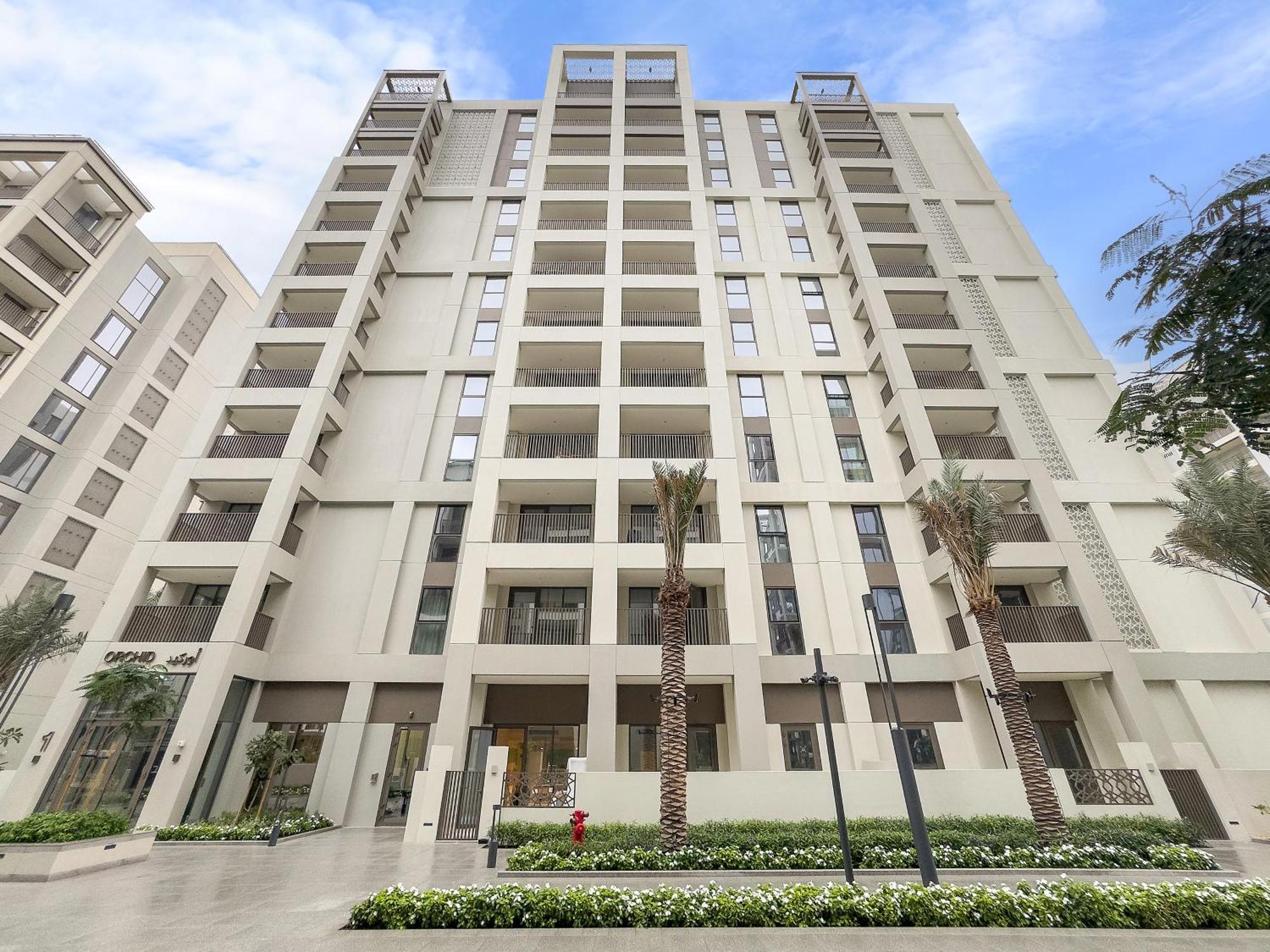 Luxe 1br In Orchid Creek With Balcony Pool & Gym Apartment Dubai