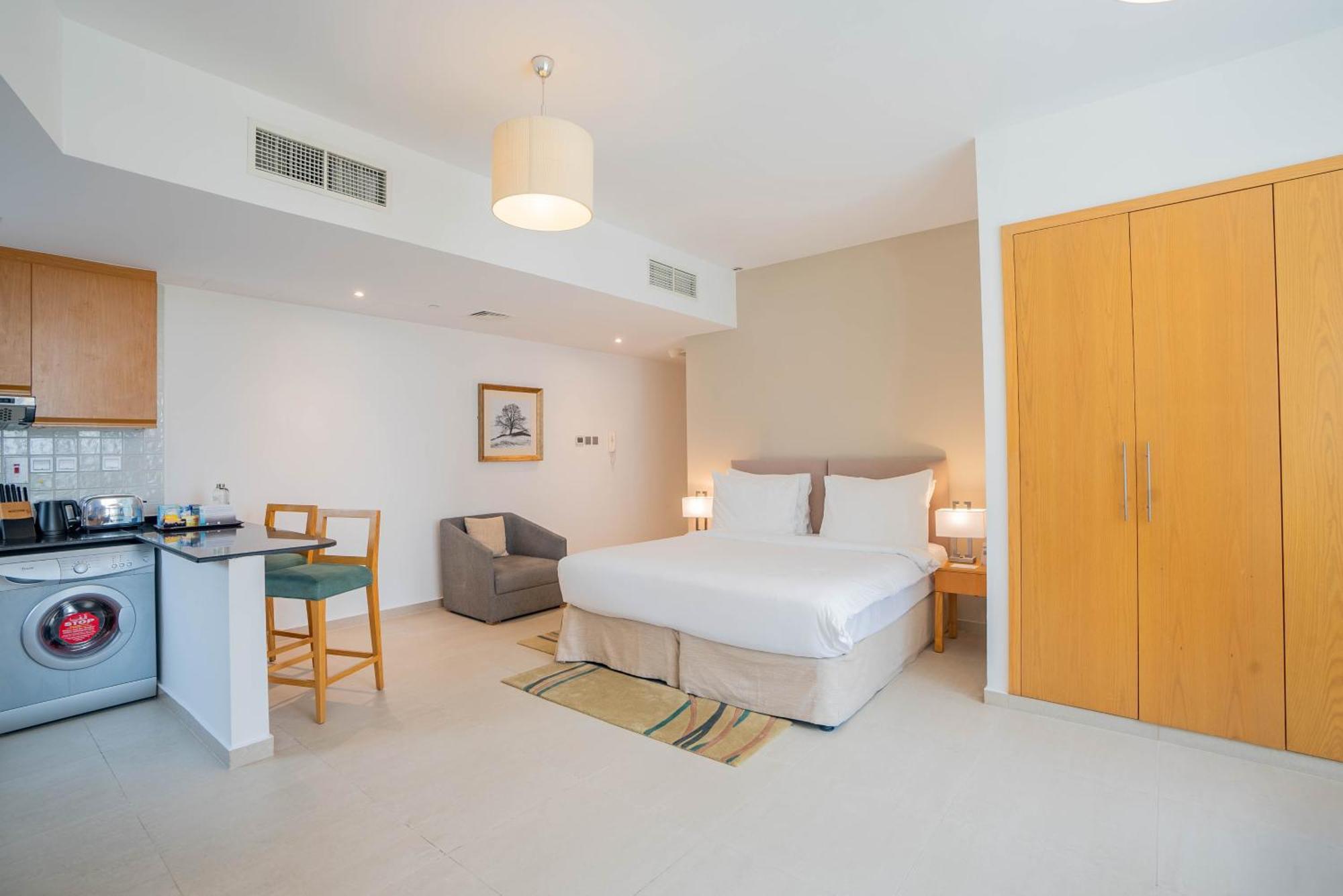 Grand Heights Aparthotel 4*