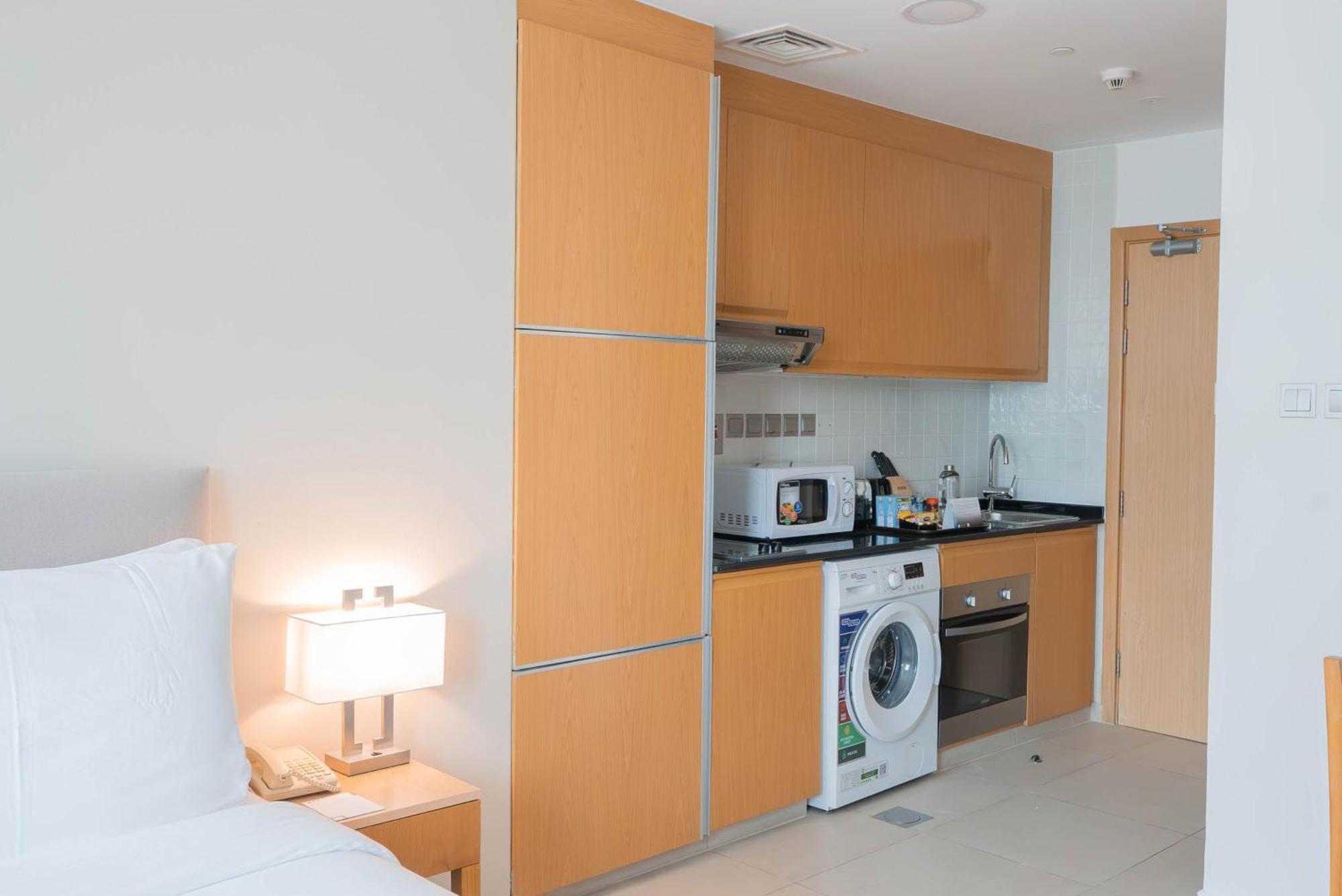 Aparthotel Grand Heights Dubai