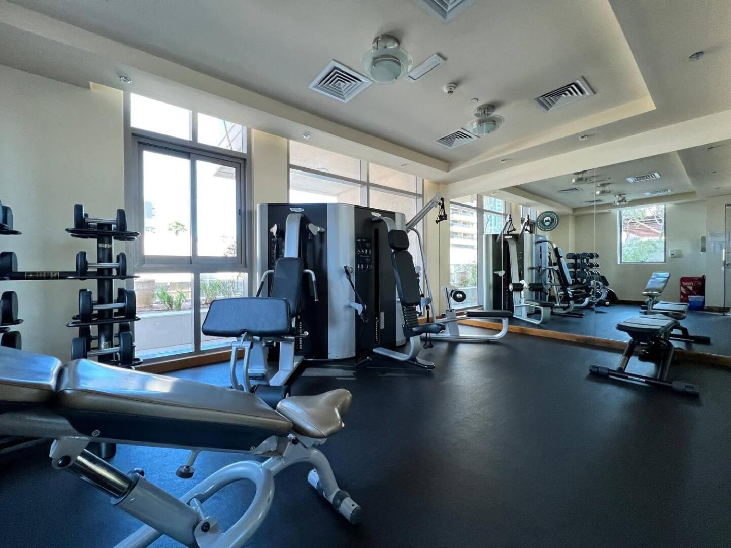 Apartment Vacay Lettings - 2bhk With Marina View