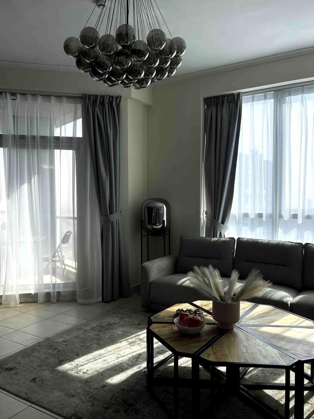Modern Skyline 2-bedroom With Sea View Apartment Dubai