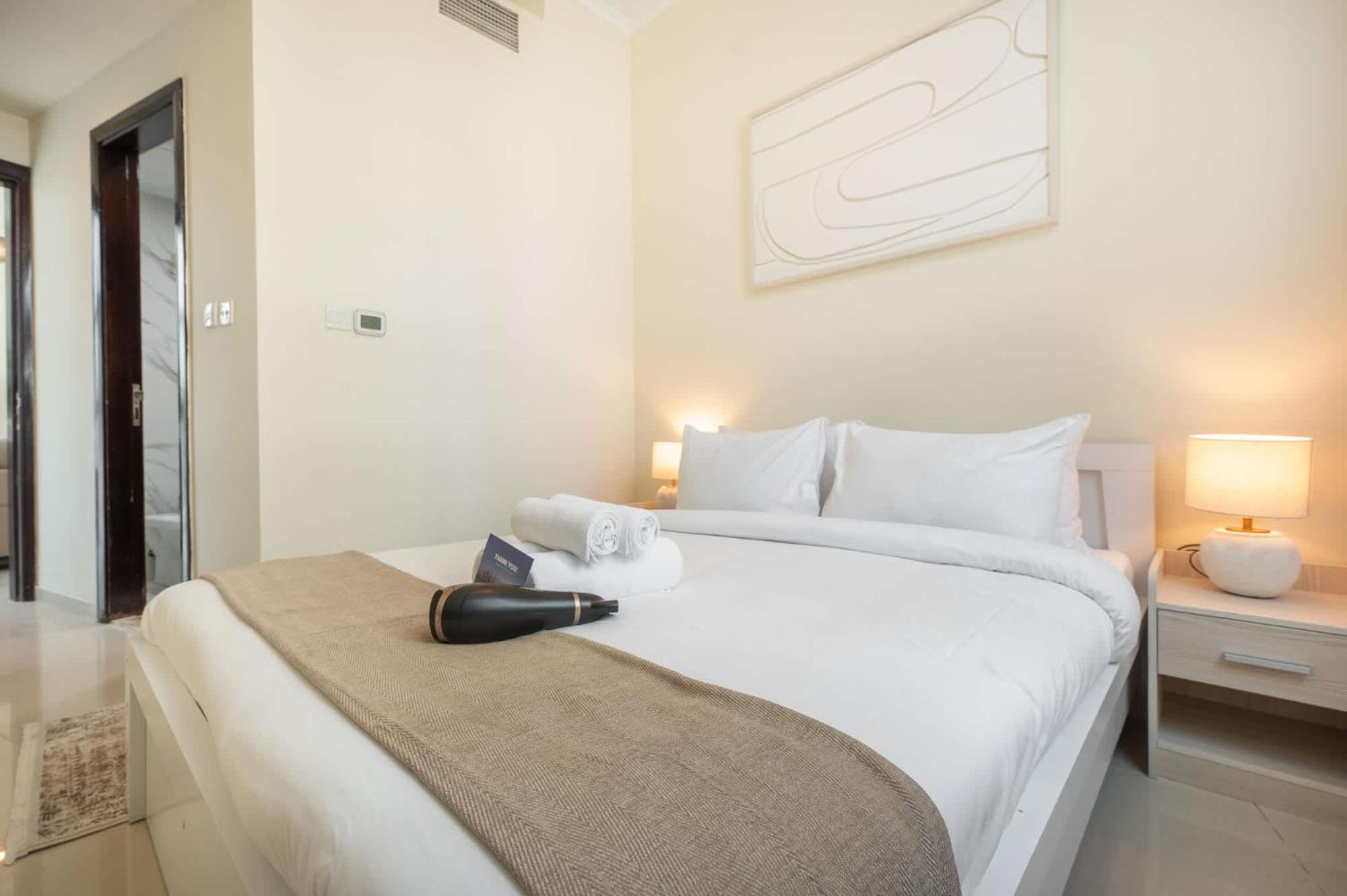 Center And Cozy 1 Bedroom In Dec Tower 1 Apartment Dubai