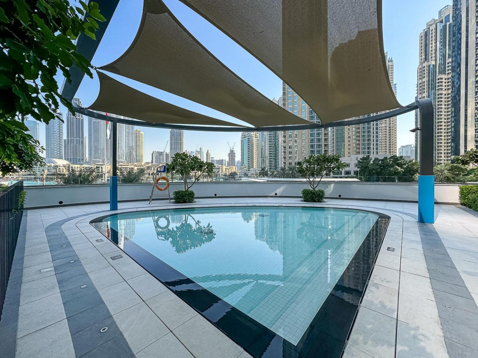 Luxury 3br With Burj Khalifa Views