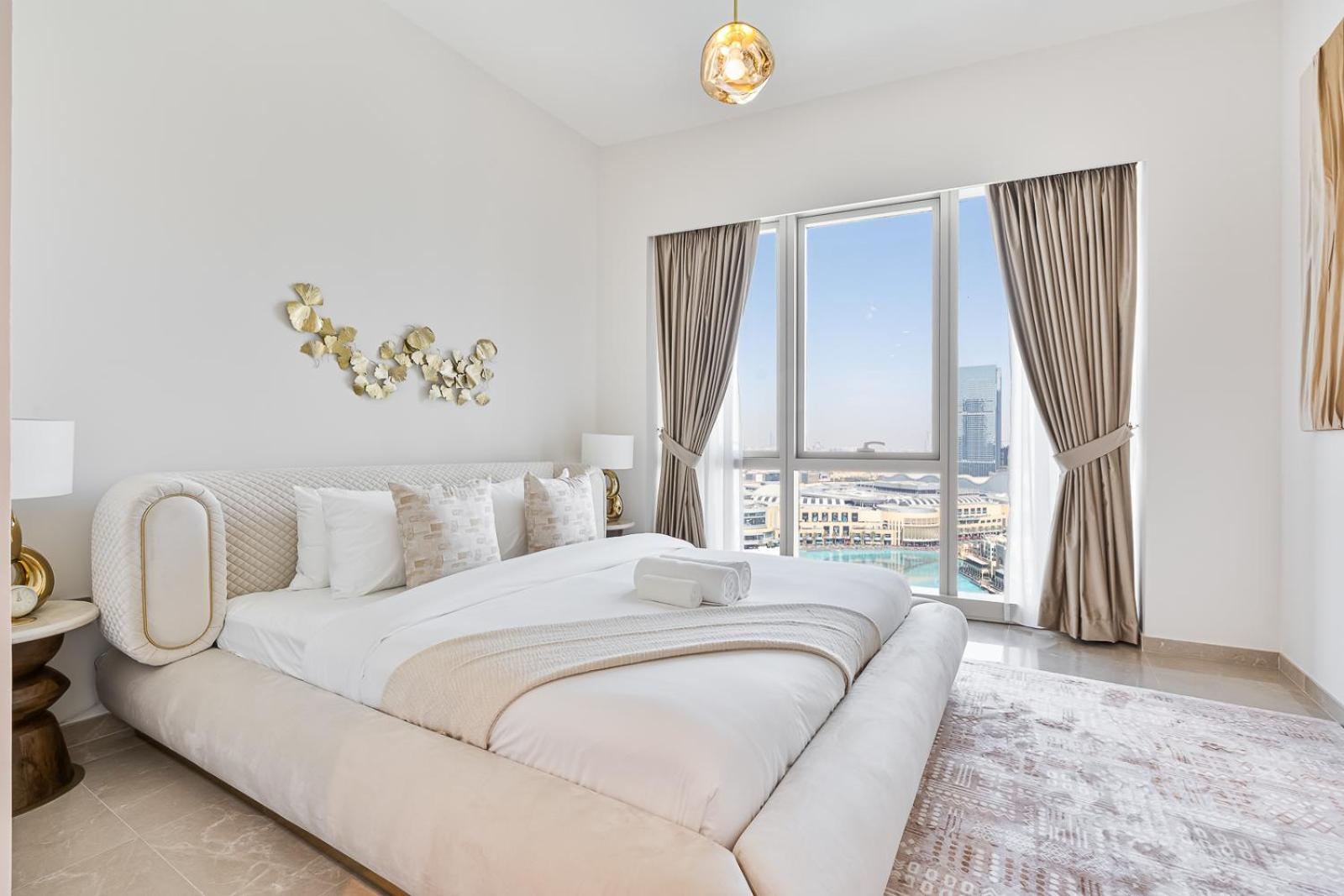 Luxury 3br With Burj Khalifa Views