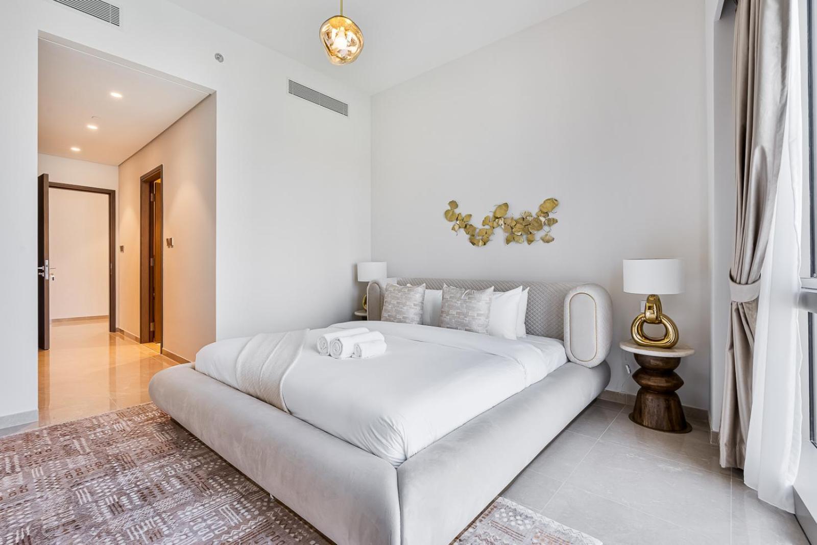 Luxury 3br With Burj Khalifa Views