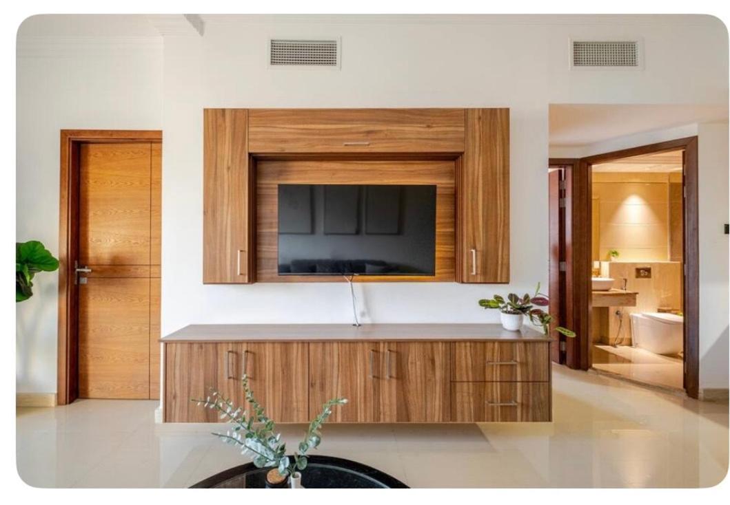 New Luxe 2 Br