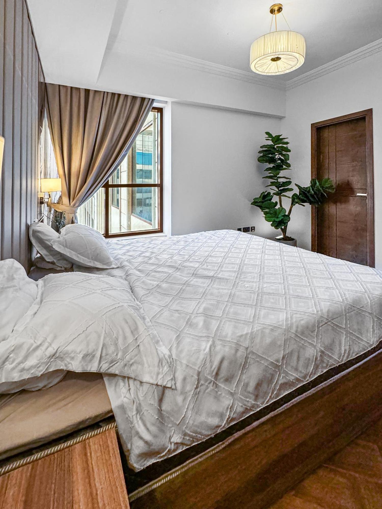 Apartment New Luxe 2 Br *