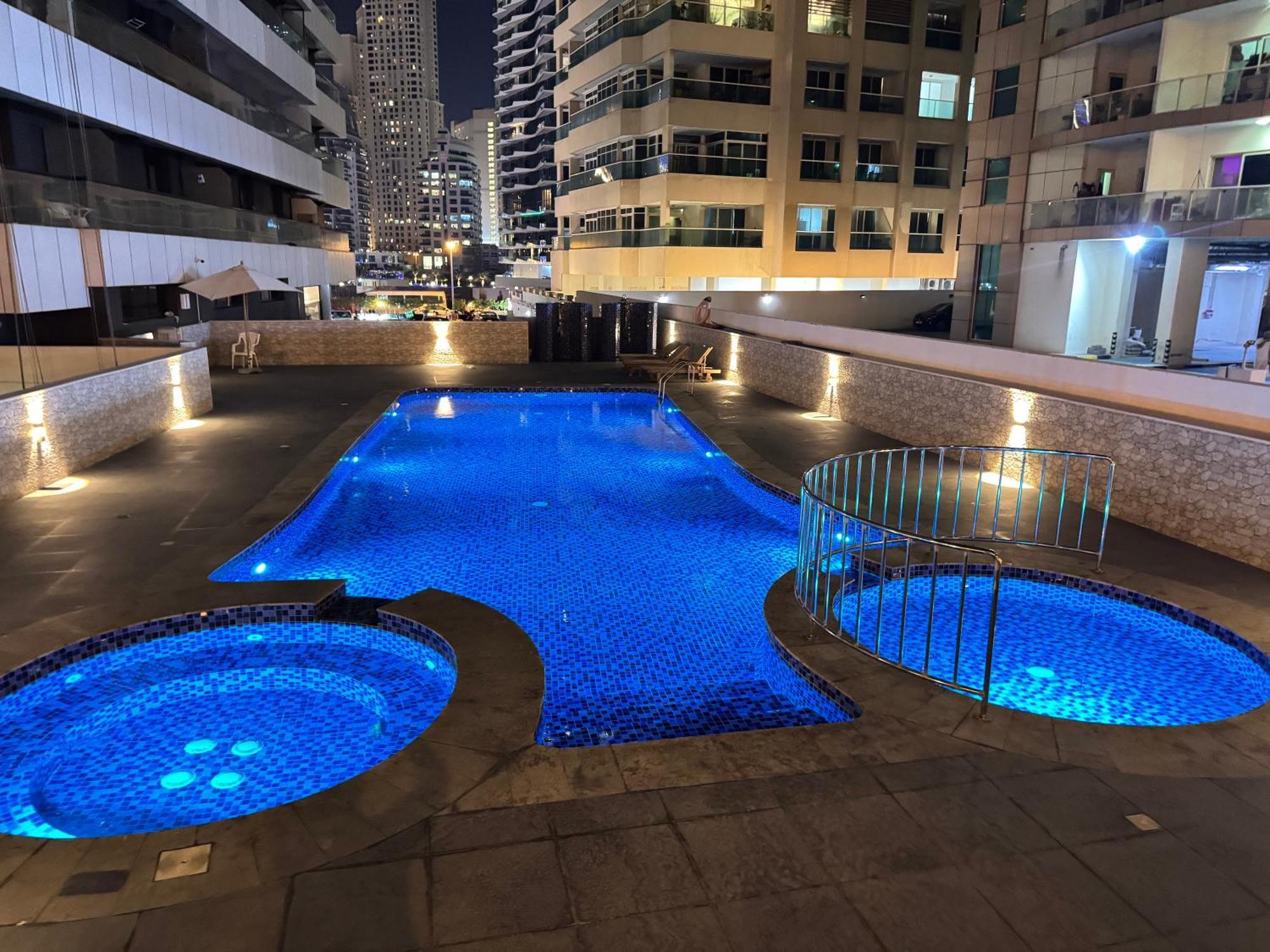 Marina Beachview Apartment Dubai