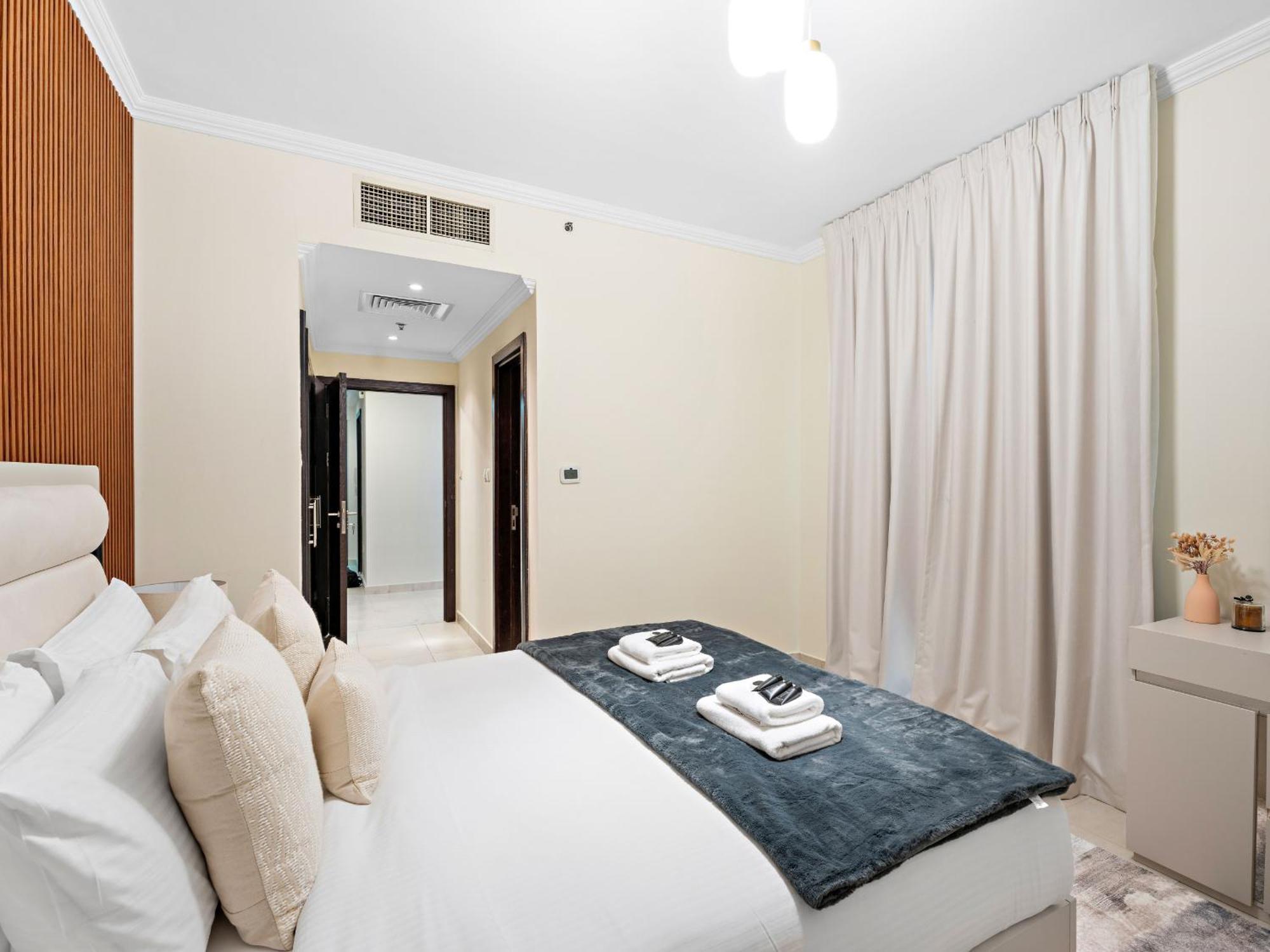 Apartment Stylish & Lively 1bdr In Marina Quay Dubai