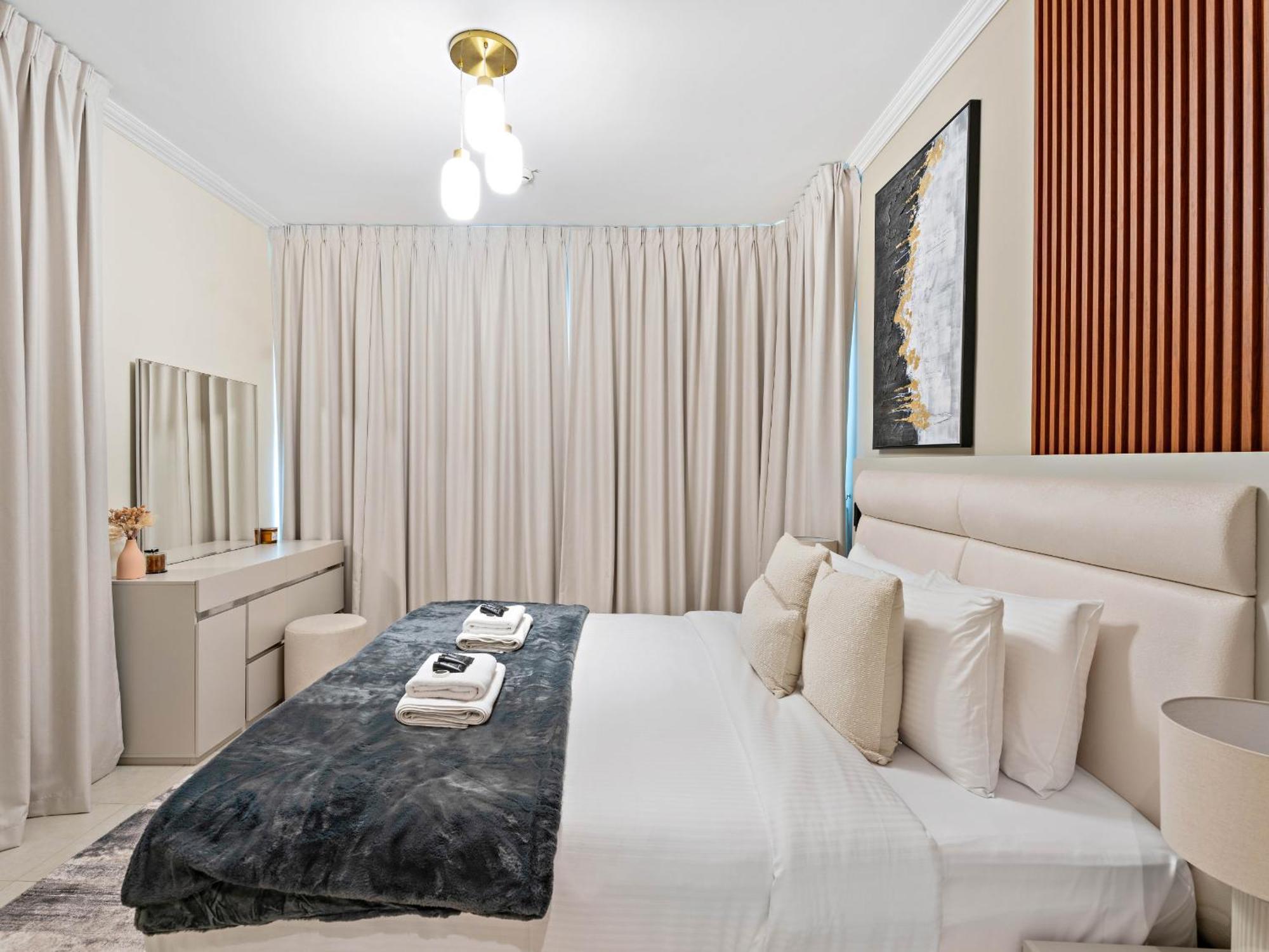Stylish & Lively 1bdr In Marina Quay Dubai