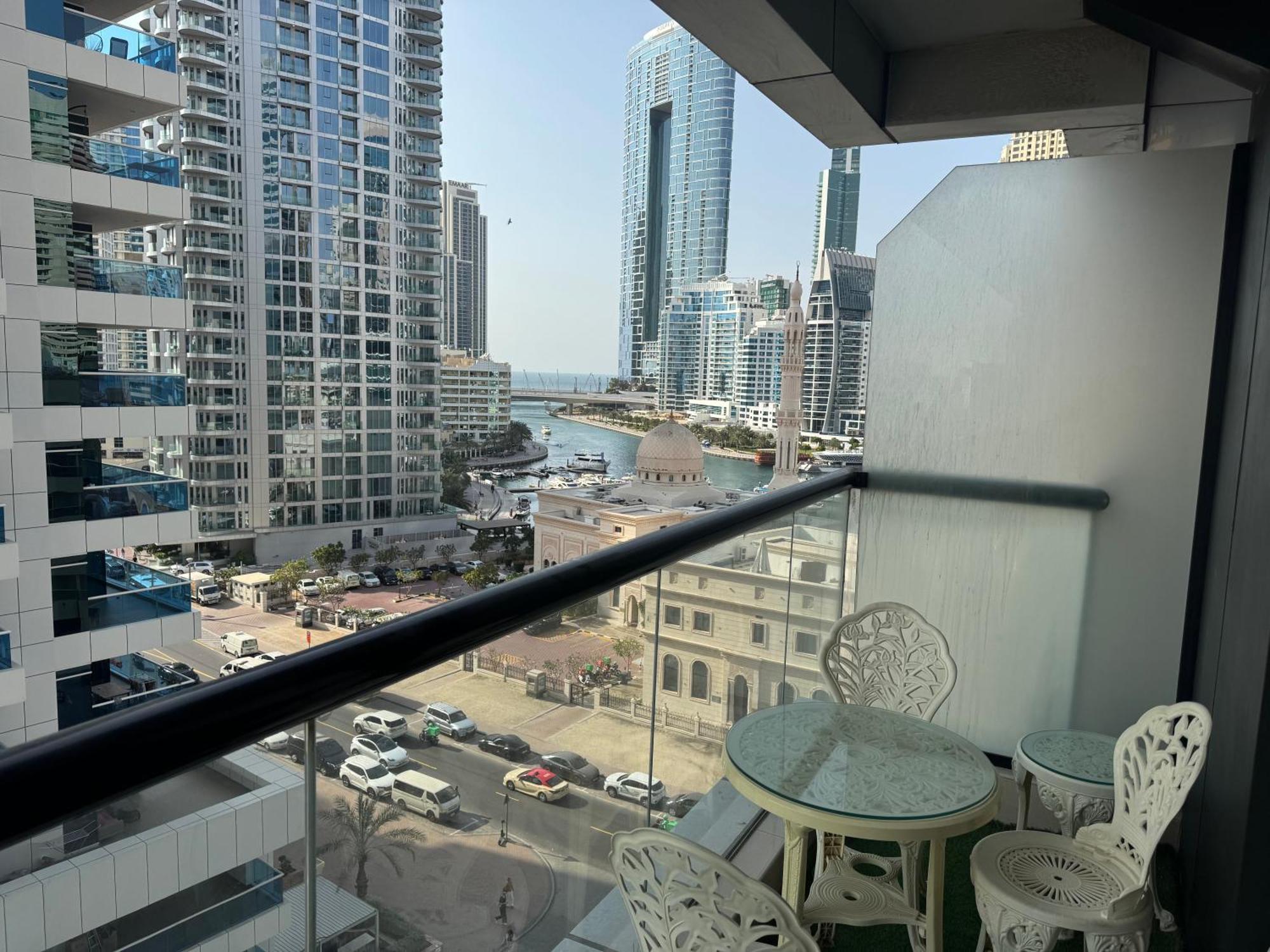 Marina Beachview Dubai