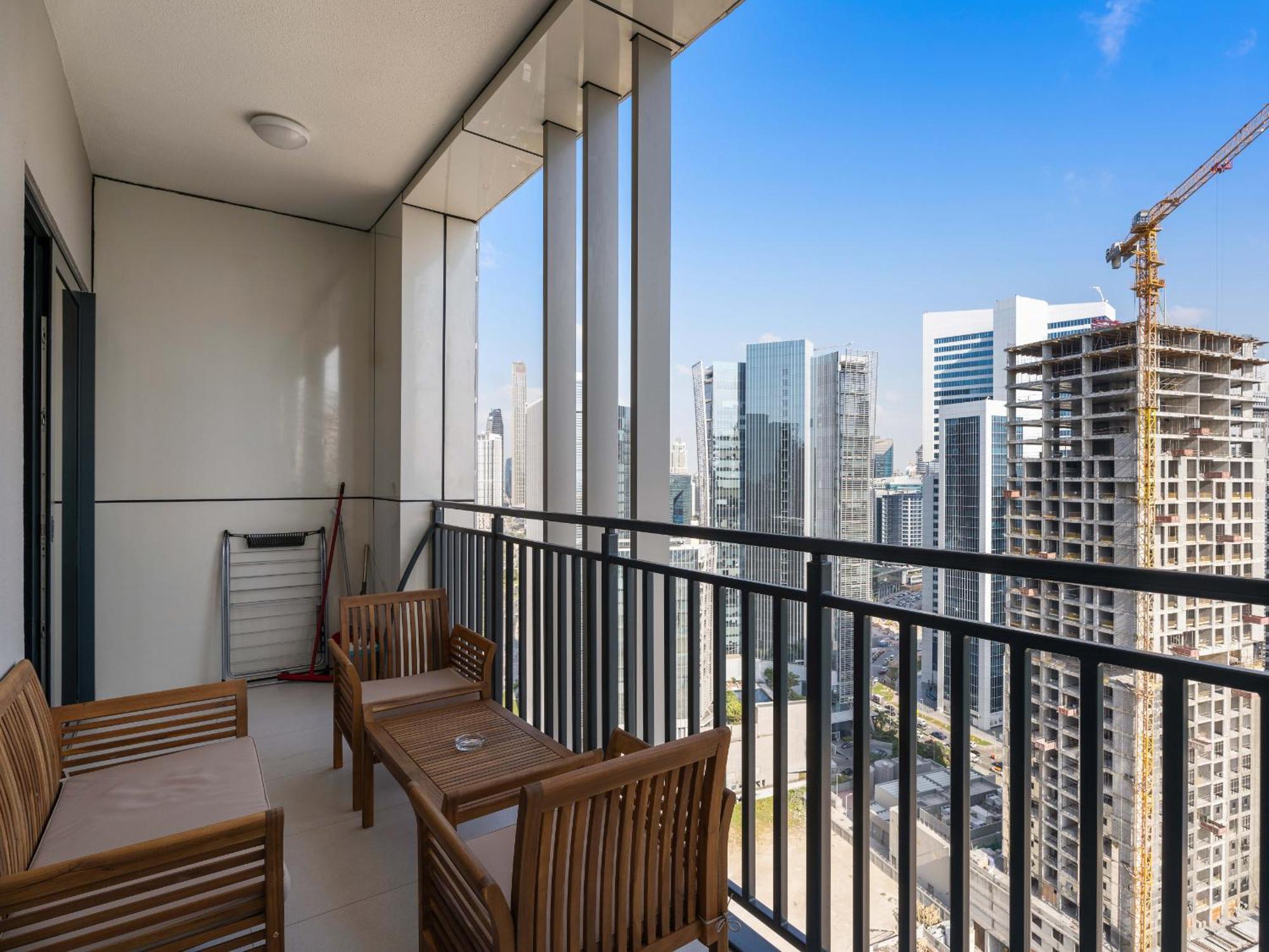 Apartment Exclusive 1-bdr - Zada Tower, Business Bay Dubai
