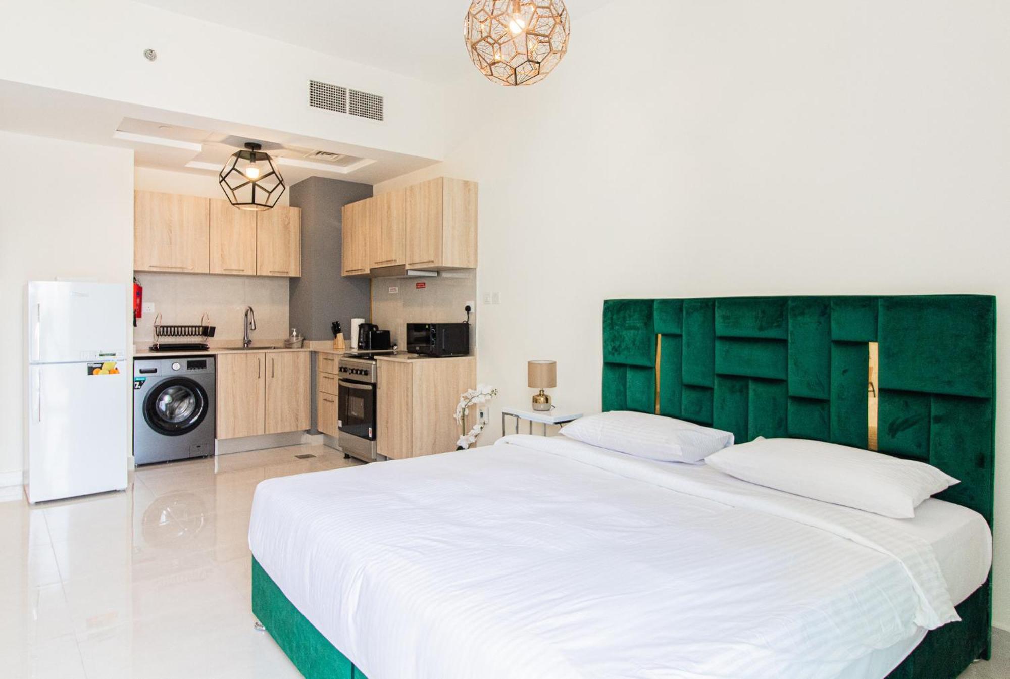 Cozy Haven In Ag Tower - Business Bay Apartment Dubai