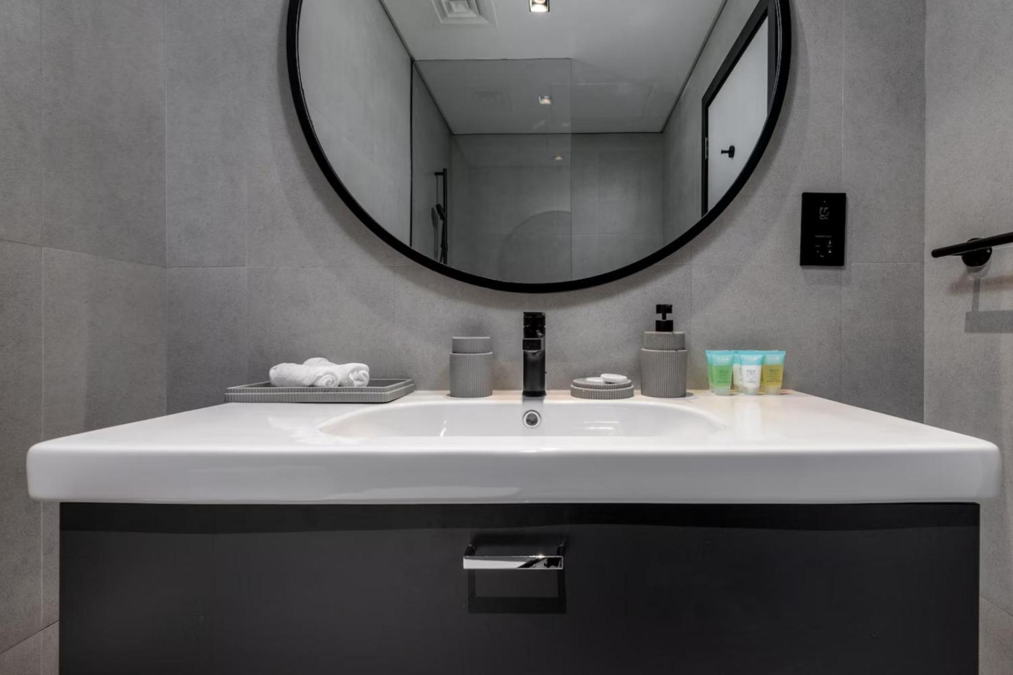 Apartment Luxury With Burj Khalifa View, Balcony Netflix Wehome Premium