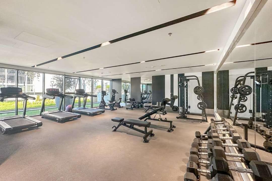 Apartment Modern 1br With Stunning Views In Business Bay Dubai