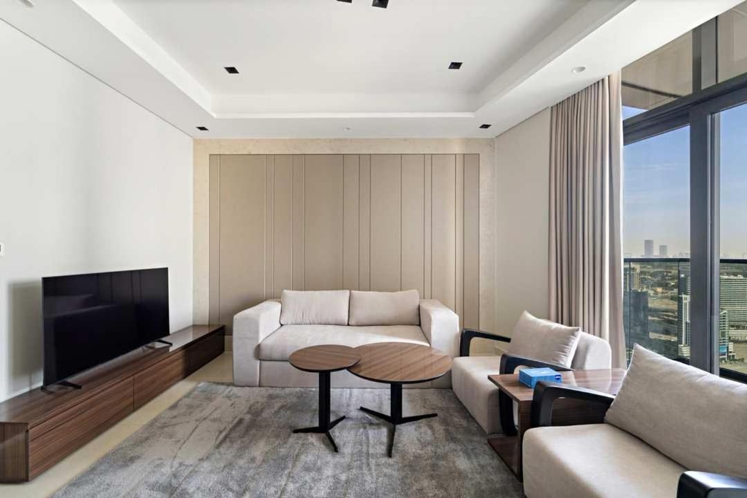 Apartment Modern 1br With Stunning Views In Business Bay Dubai