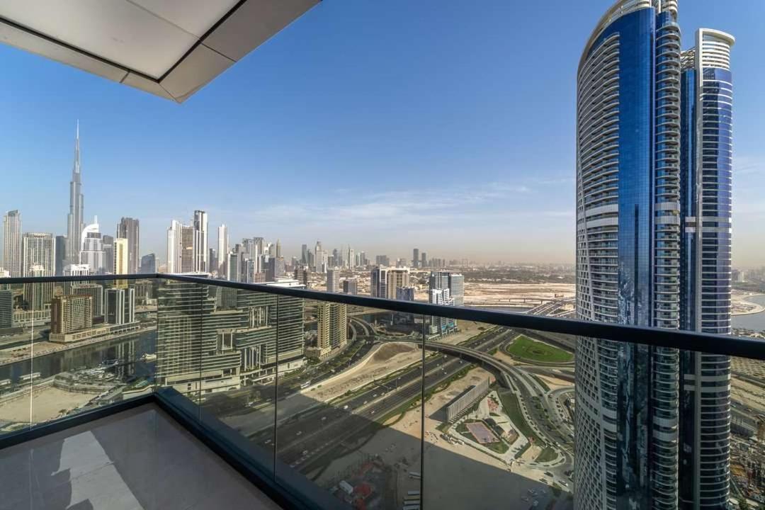 Modern 1br With Stunning Views In Business Bay Apartment Dubai