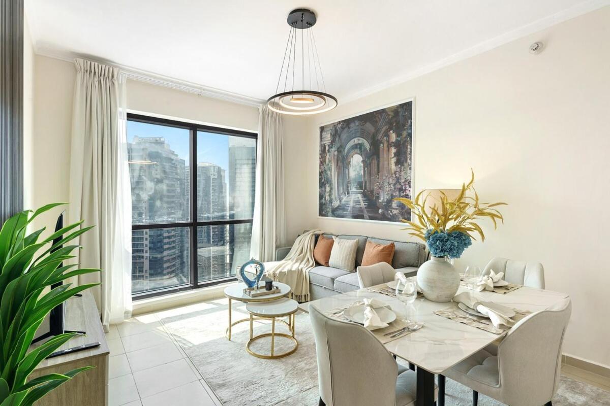 Duplex 1br With Views