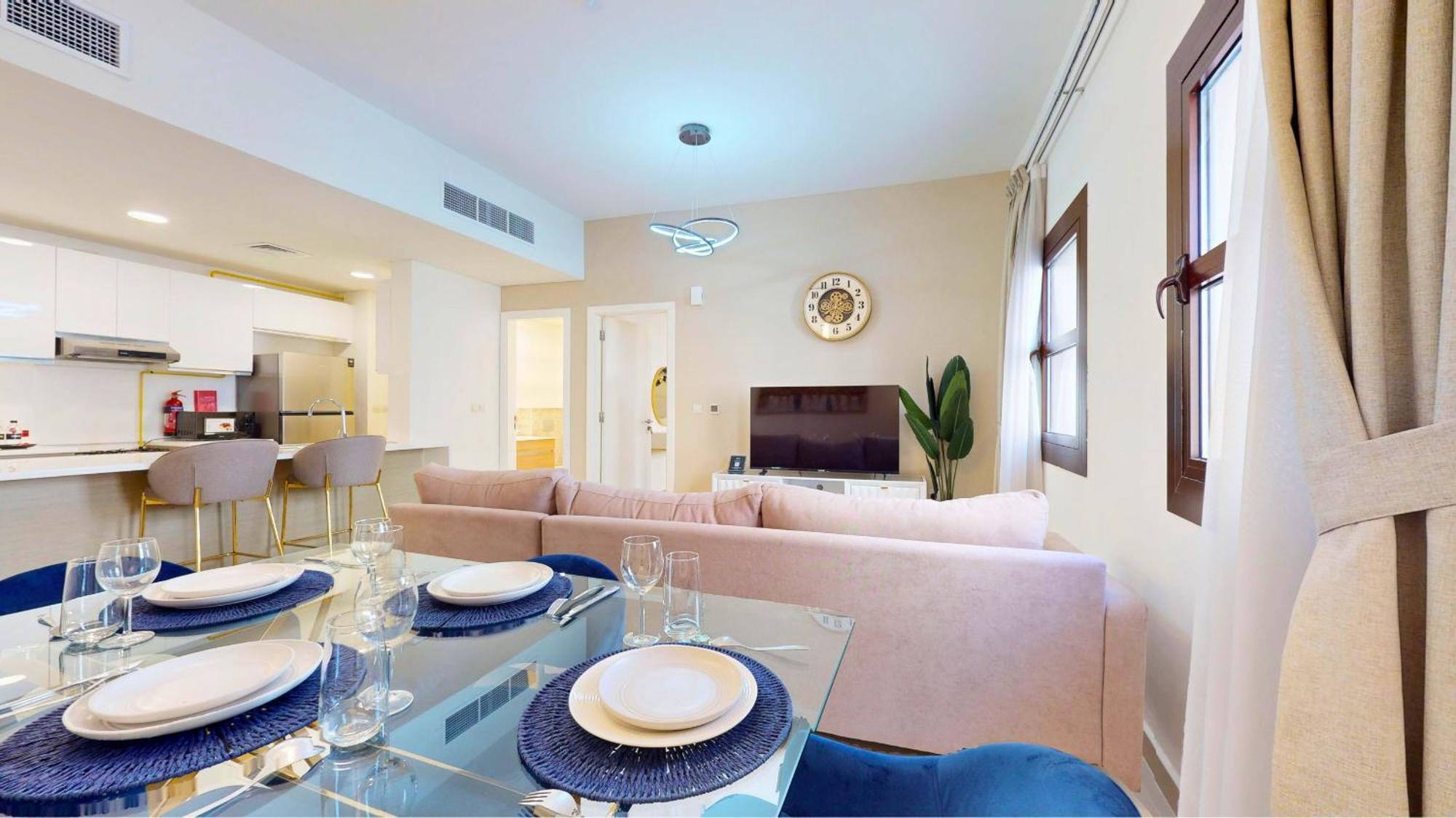 Apartment Luxury Living 1br Fully Furnished In Jumeriah Golf Estate