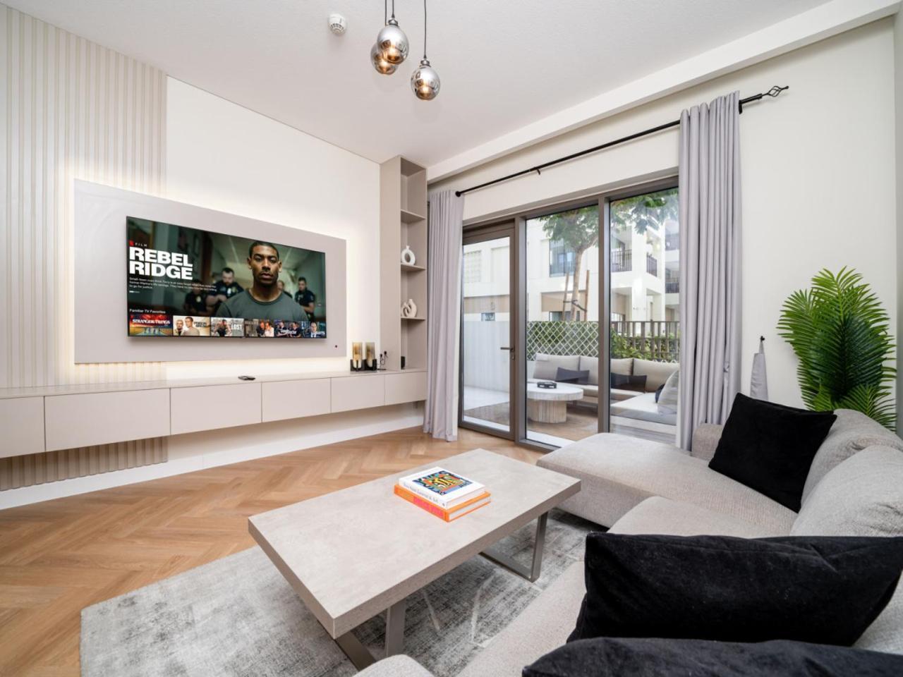 Apartment Chic Creek 1-bed With Large Terrace