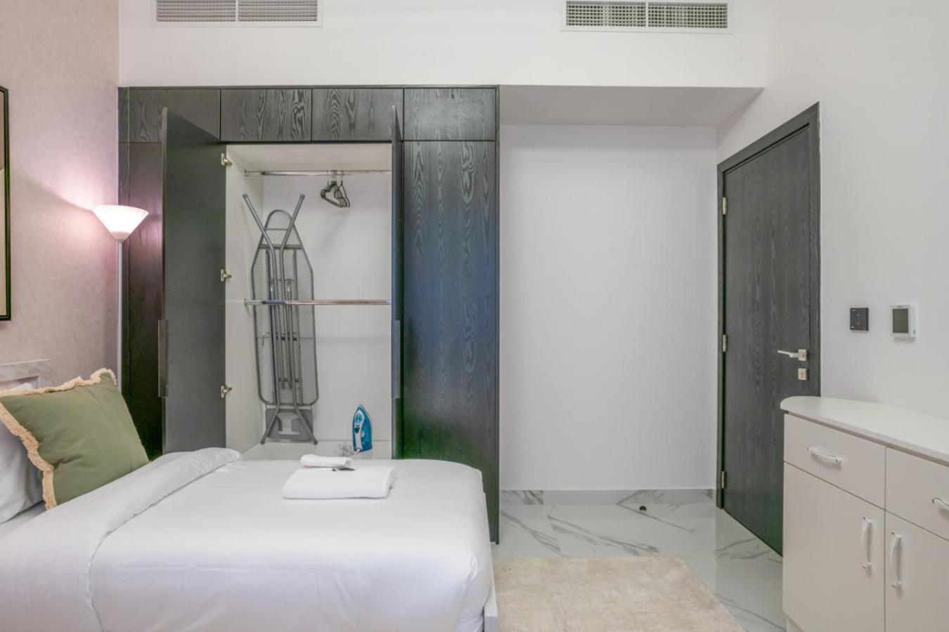 Serene Family Haven With Gym Pool And Sauna Apartment *
