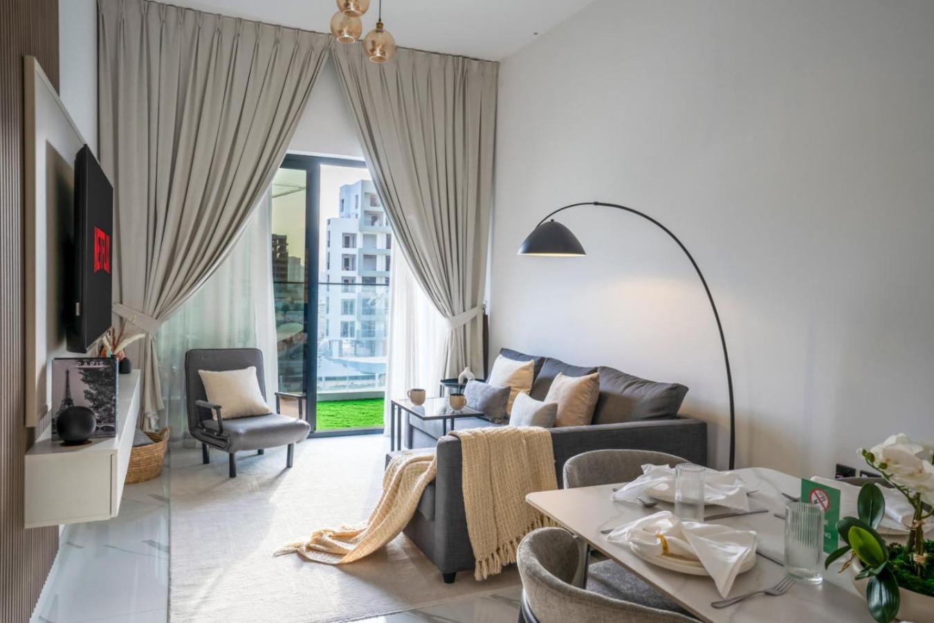 Serene Family Haven With Gym Pool And Sauna * Dubai