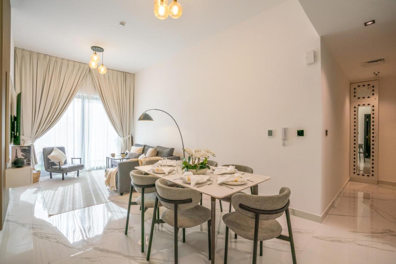 Apartment Serene Family Haven With Gym Pool And Sauna *