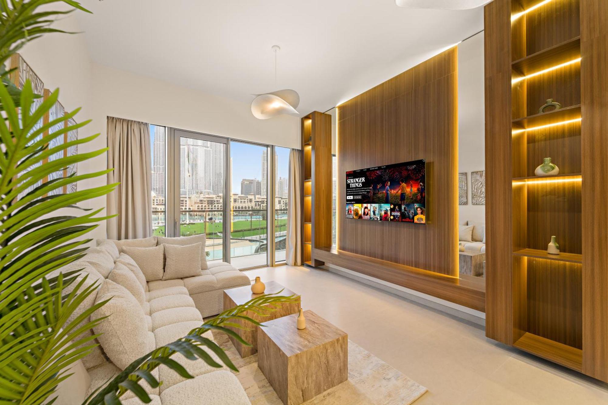 Panoramic 2br With Pool & Burj View Next To Mall Apartment