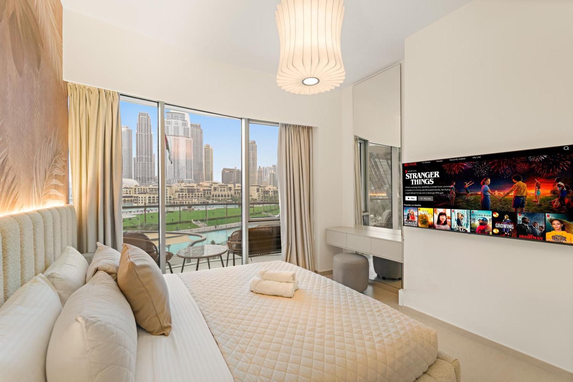 Apartment Panoramic 2br With Pool & Burj View Next To Mall *