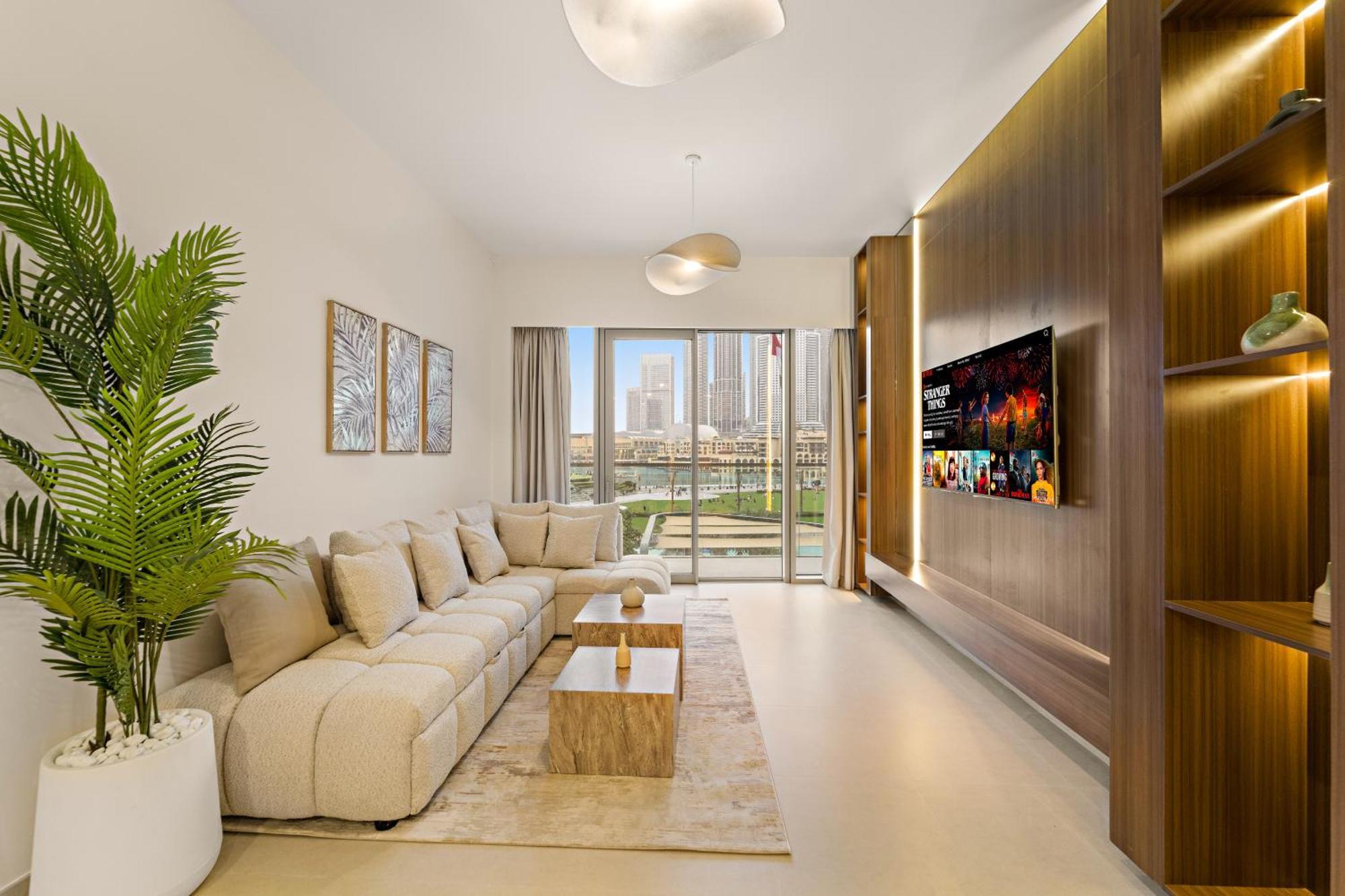 Panoramic 2br With Pool & Burj View Next To Mall *