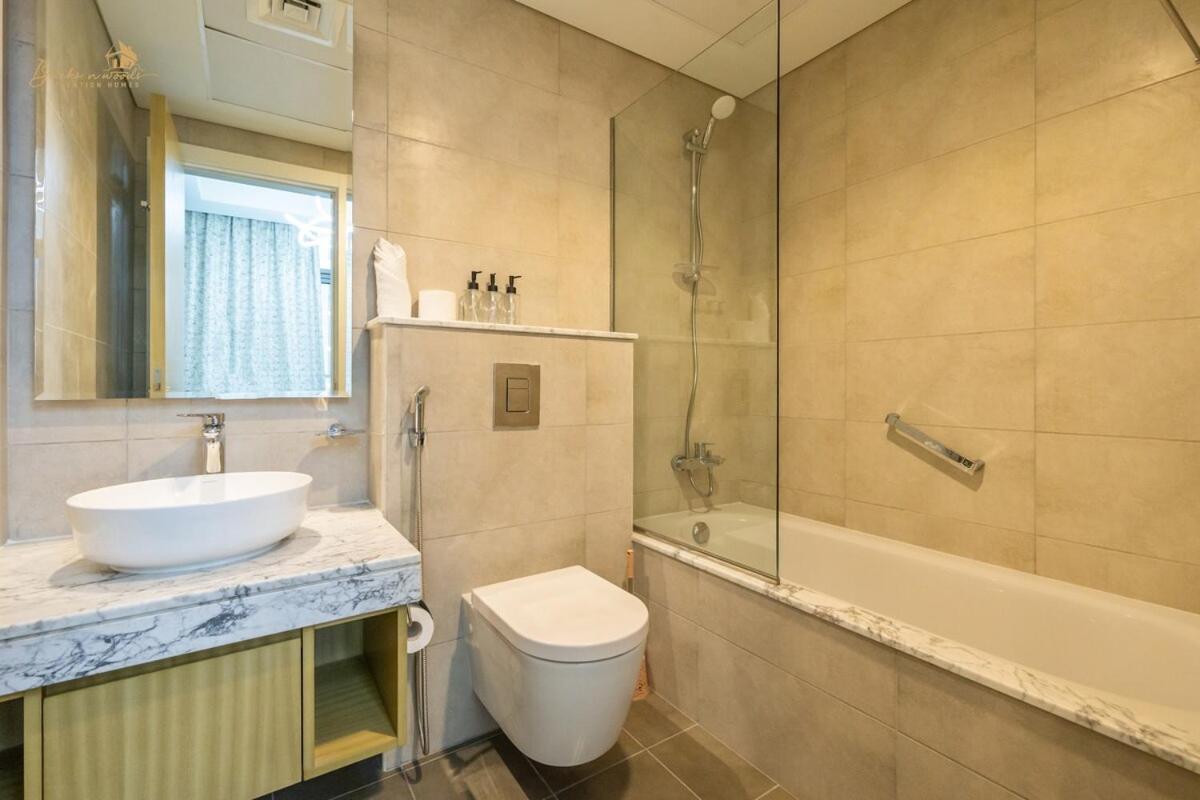Holiday home Classic Canal View 2 Bhk 6pax Dubai