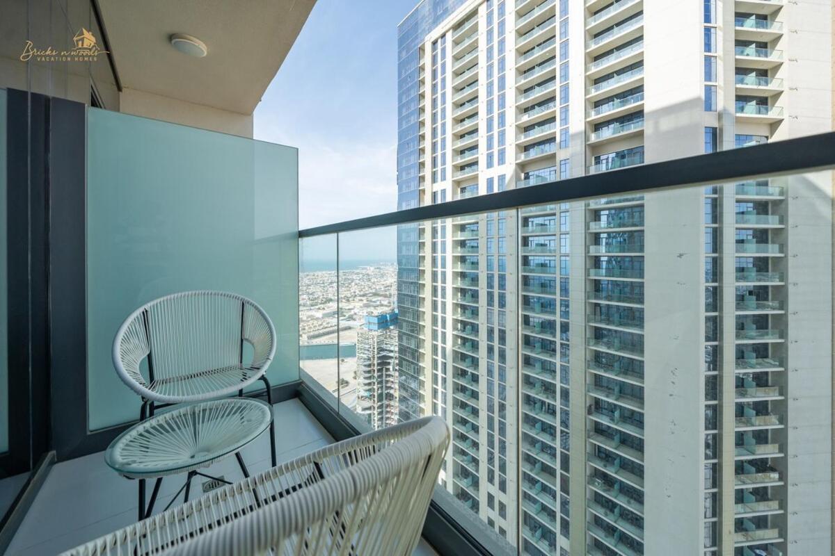 Classic Canal View 2 Bhk 6pax *