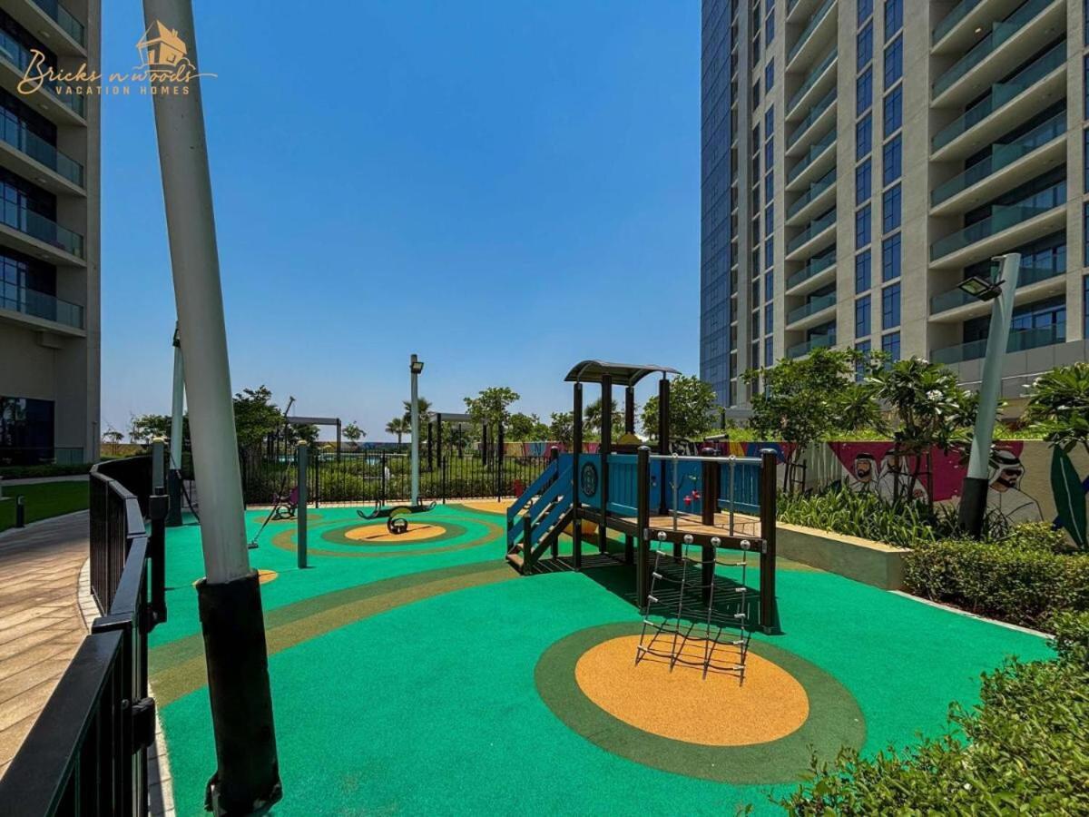 Classic Canal View 2 Bhk 6pax *