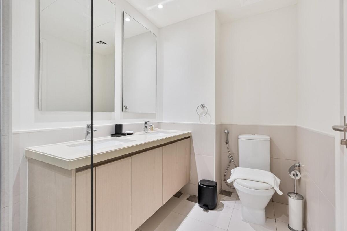 Bright And Airy 2br, Family-friendly With Pool And Gym *