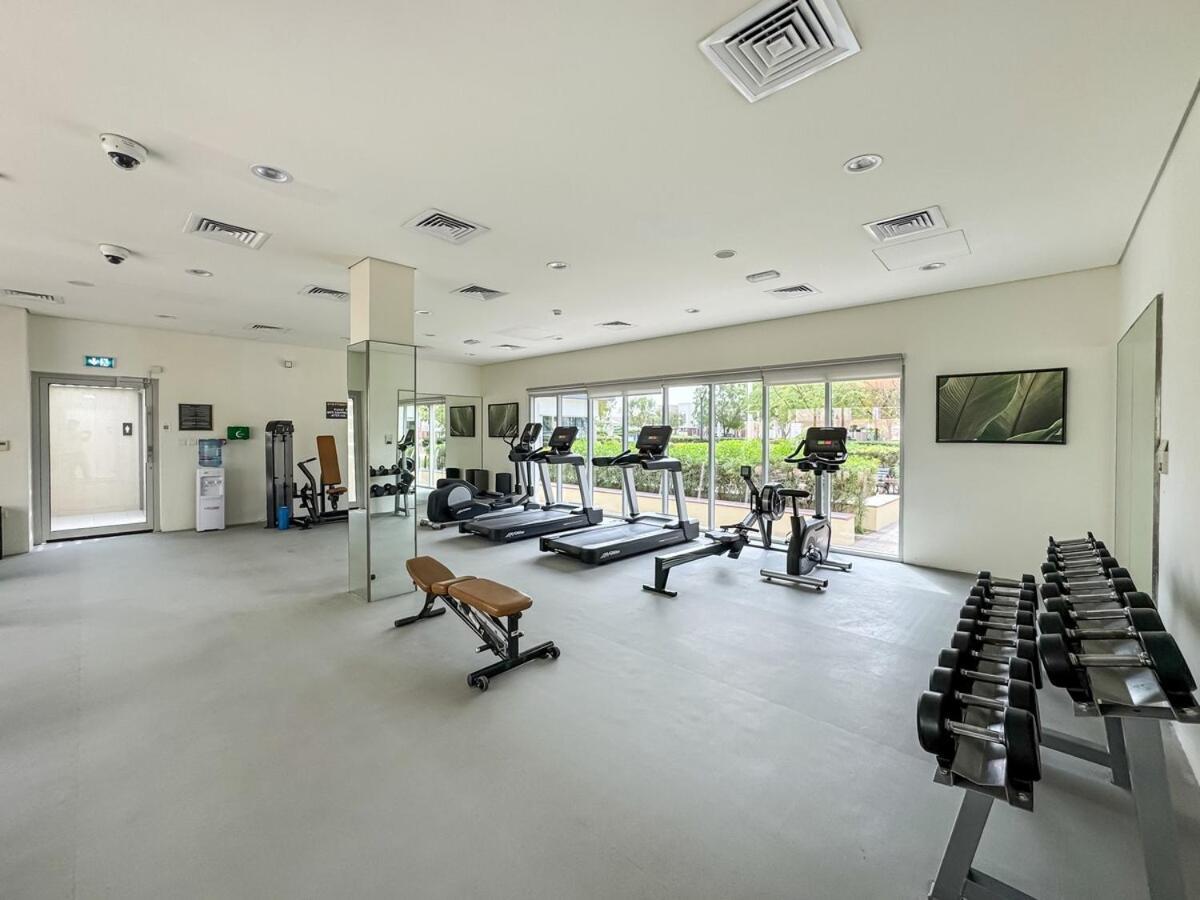 Bright And Airy 2br, Family-friendly With Pool And Gym *
