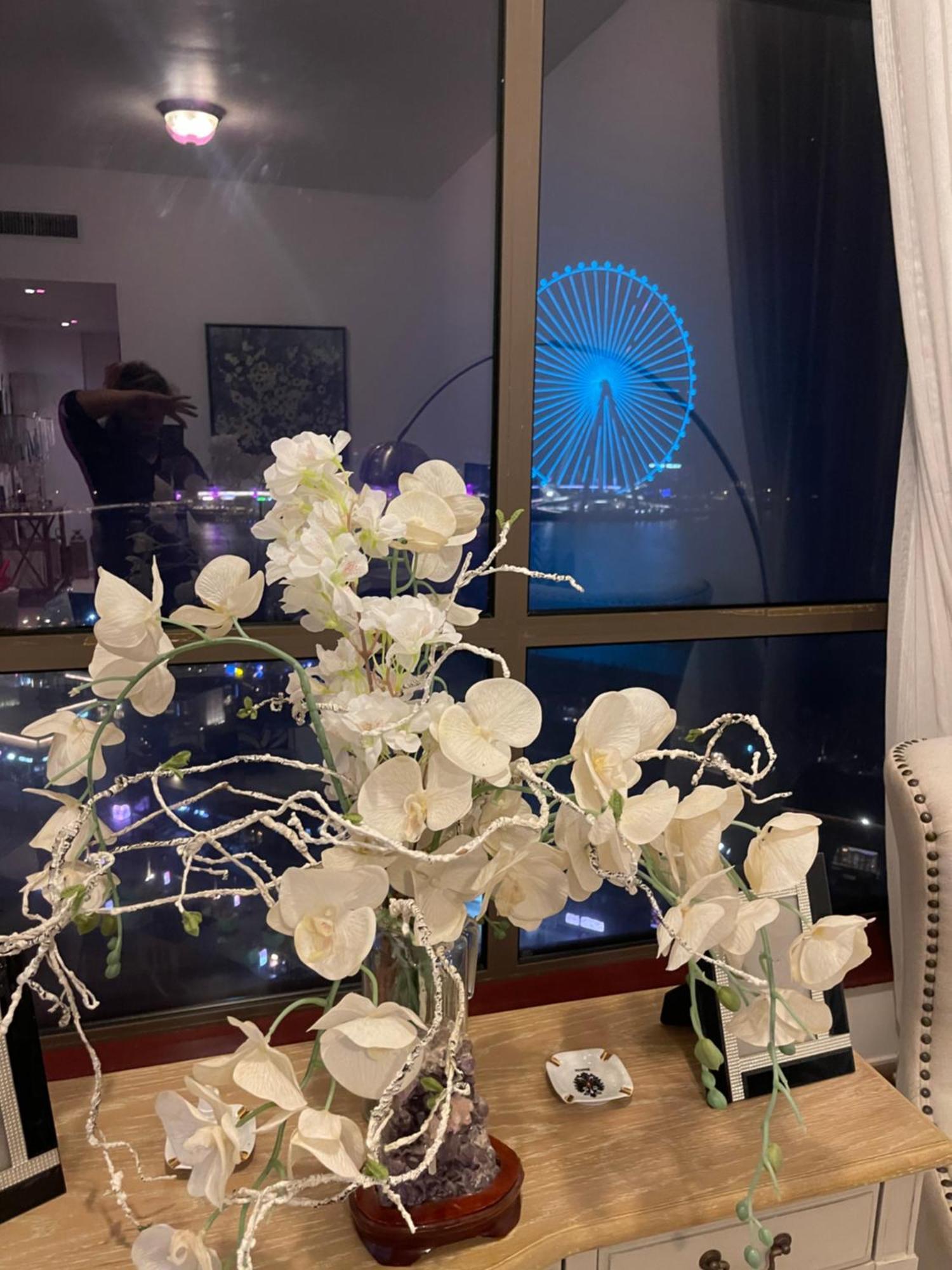 Jbr Elegant Classy With Full Seaview On The Bed & Breakfast