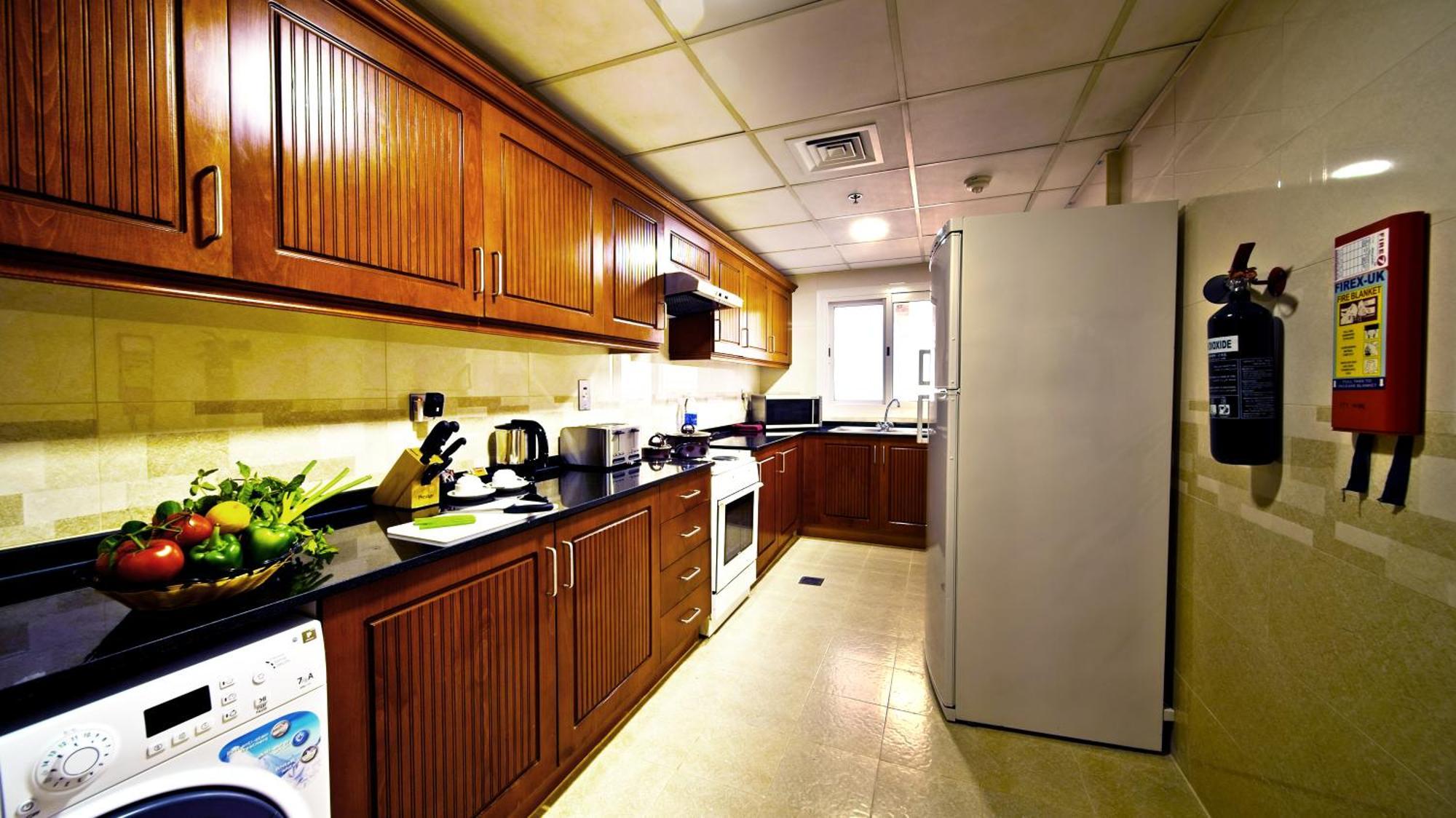 Aparthotel Rose Garden - Bur 3*