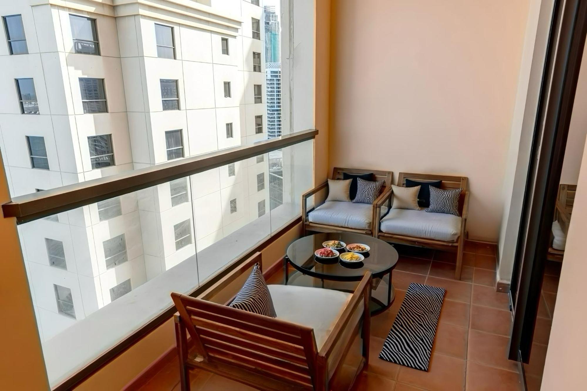 Apartment Beautiful 2 Bedroom With Full Sea View! Jbr *