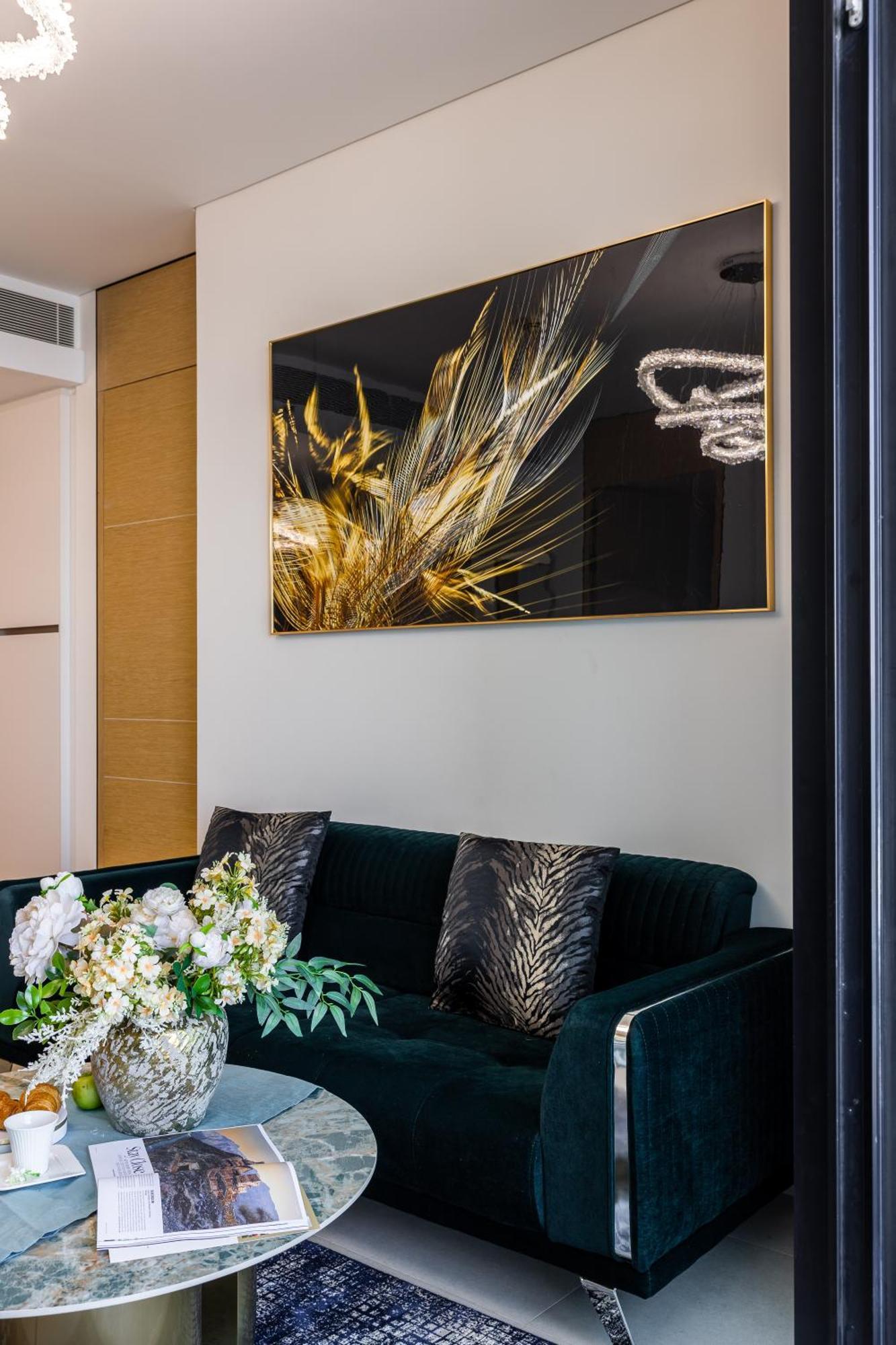 Elegant 2br Address Apartment *