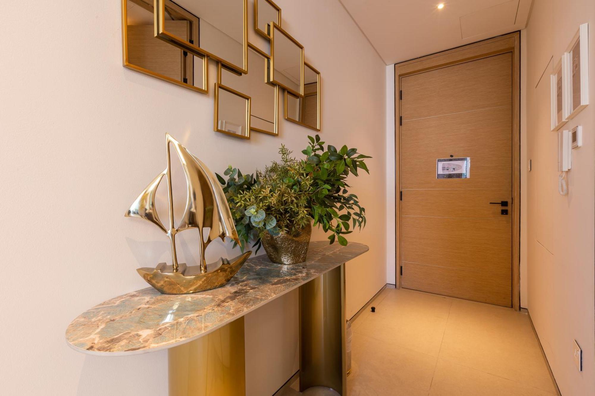 Elegant 2br Address Apartment