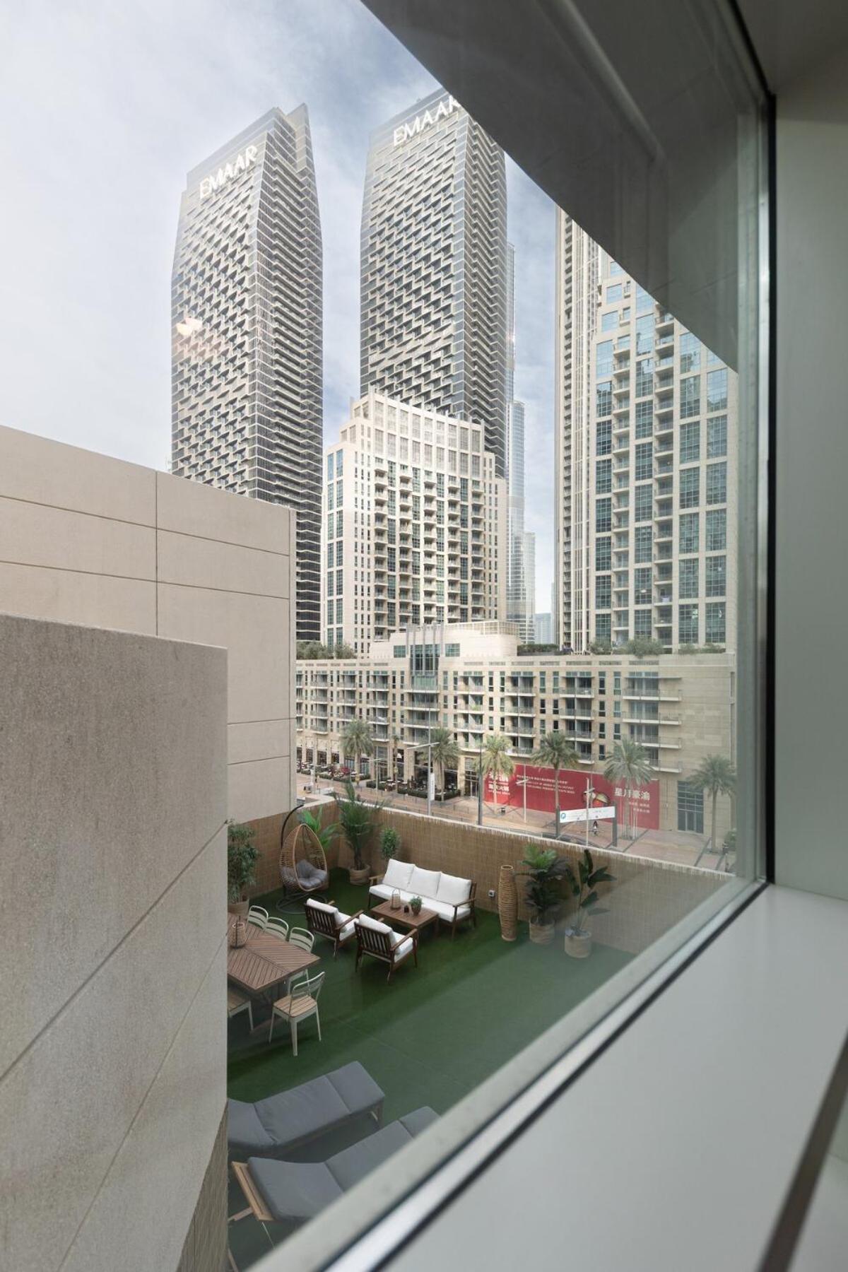 3br Loft I Burj Khalifa & Mall Apartment Dubai