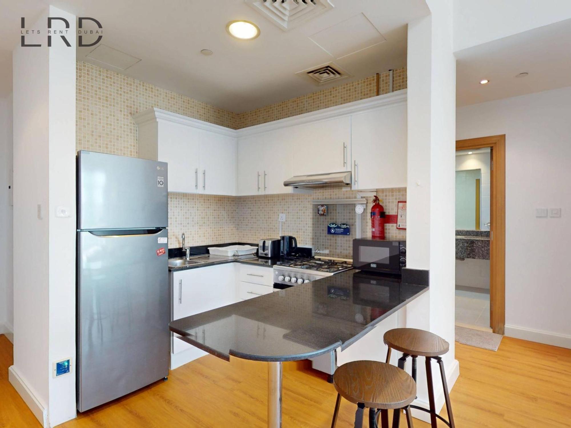 Charming 1br With Canal View In Business Bay * Dubai