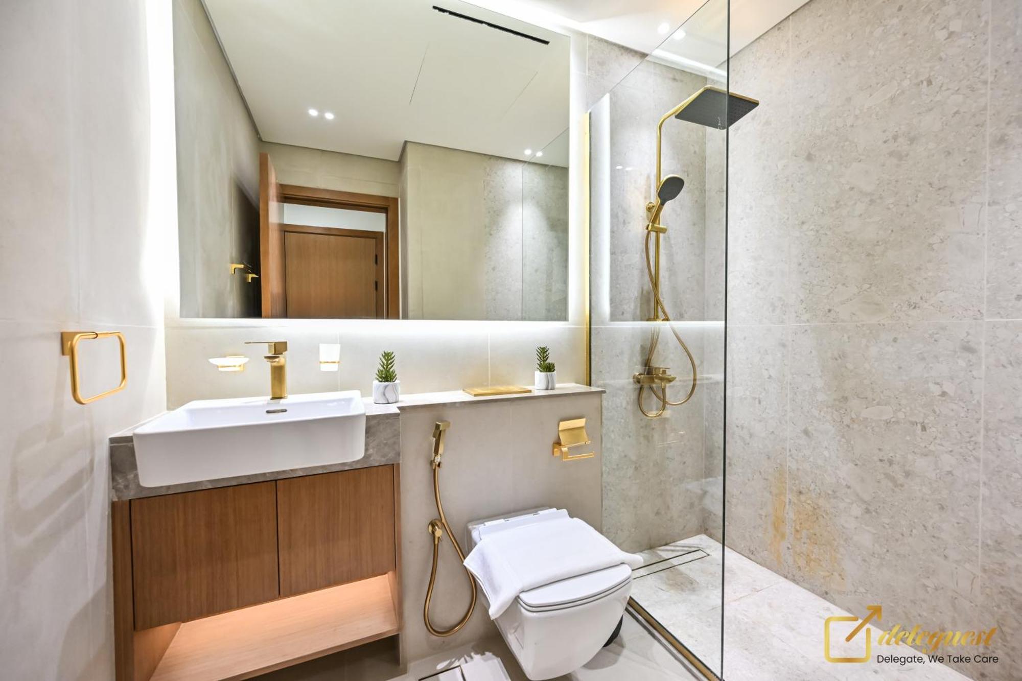 Apartment Stunning 1br In Jvc Binghatti Amber By Deleguest